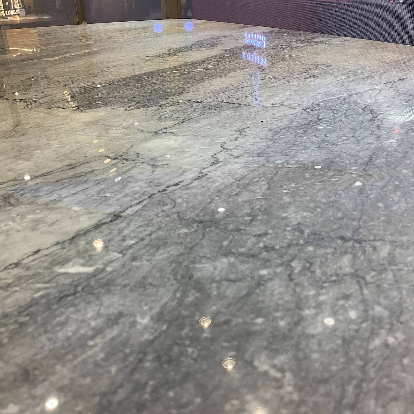 Havana Natural Marble Dining Table 101Dt - Dining Tables - ebarza Furniture UAE | Shop Modern Furniture in Abu Dhabi & Dubai - مفروشات ايبازرا في الامارات | تسوق اثاث عصري وديكورات مميزة في دبي وابوظبي