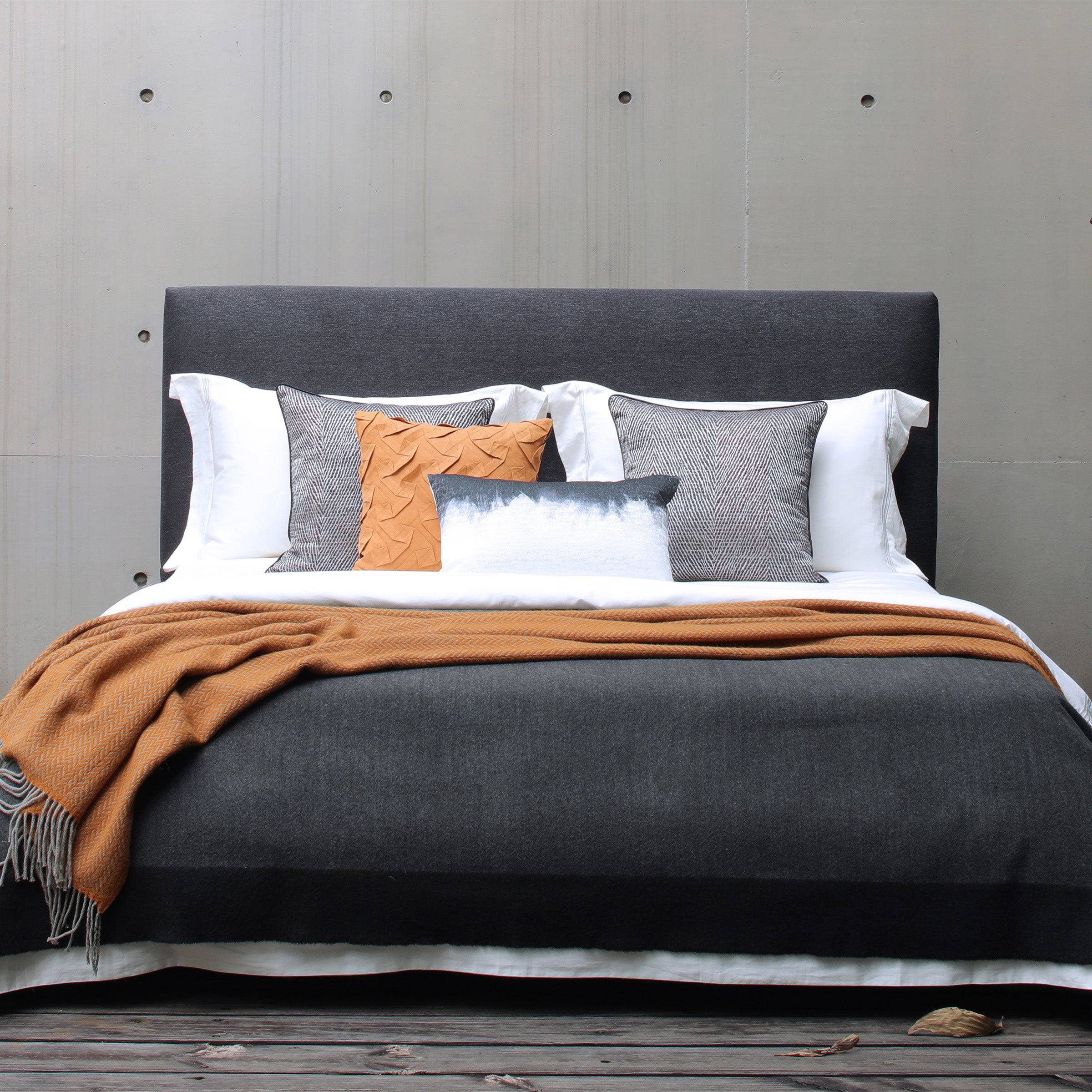 Herringbone Jacquard Full Bedding Set Ebb028 - Bedding - ebarza Furniture UAE | Shop Modern Furniture in Abu Dhabi & Dubai - مفروشات ايبازرا في الامارات | تسوق اثاث عصري وديكورات مميزة في دبي وابوظبي