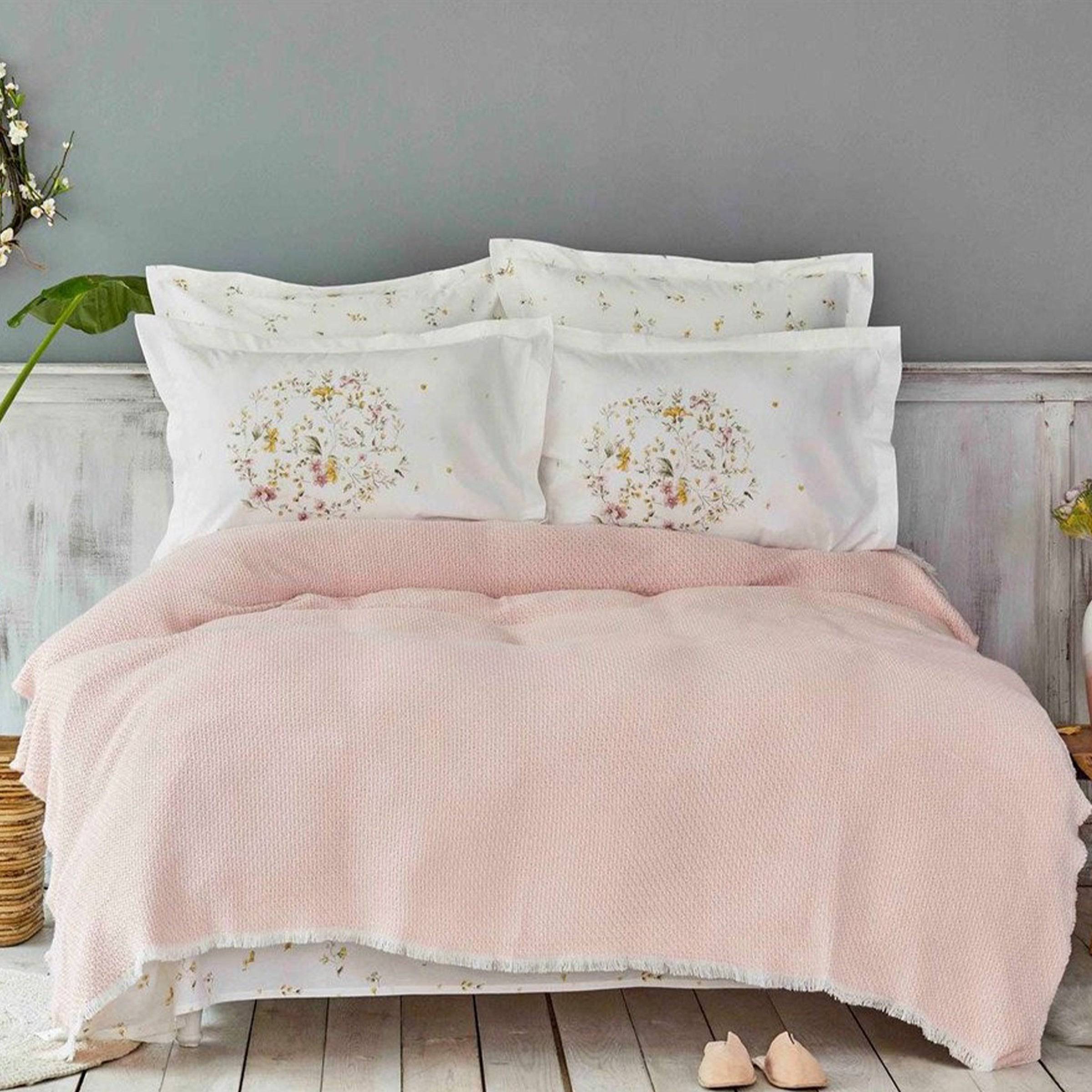 Karaca Home Brida Powder Cotton Double Nish Set 200.17.01.0327 -  Bedding - ebarza Furniture UAE | Shop Modern Furniture in Abu Dhabi & Dubai - مفروشات ايبازرا في الامارات | تسوق اثاث عصري وديكورات مميزة في دبي وابوظبي