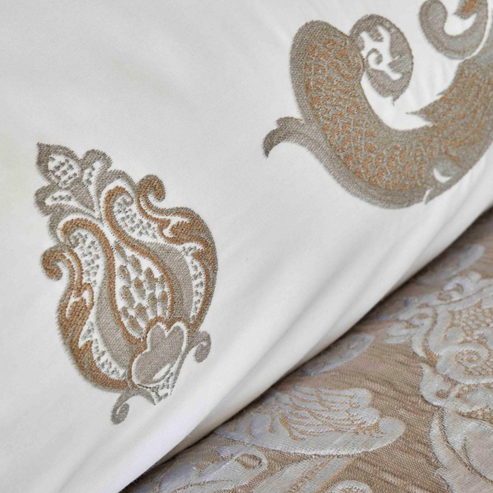 Karaca Home Cornelia Anthracite 6 Piece Silk Private Bed Cover 200.17.01.0116 - Bedding - ebarza Furniture UAE | Shop Modern Furniture in Abu Dhabi & Dubai - مفروشات ايبازرا في الامارات | تسوق اثاث عصري وديكورات مميزة في دبي وابوظبي