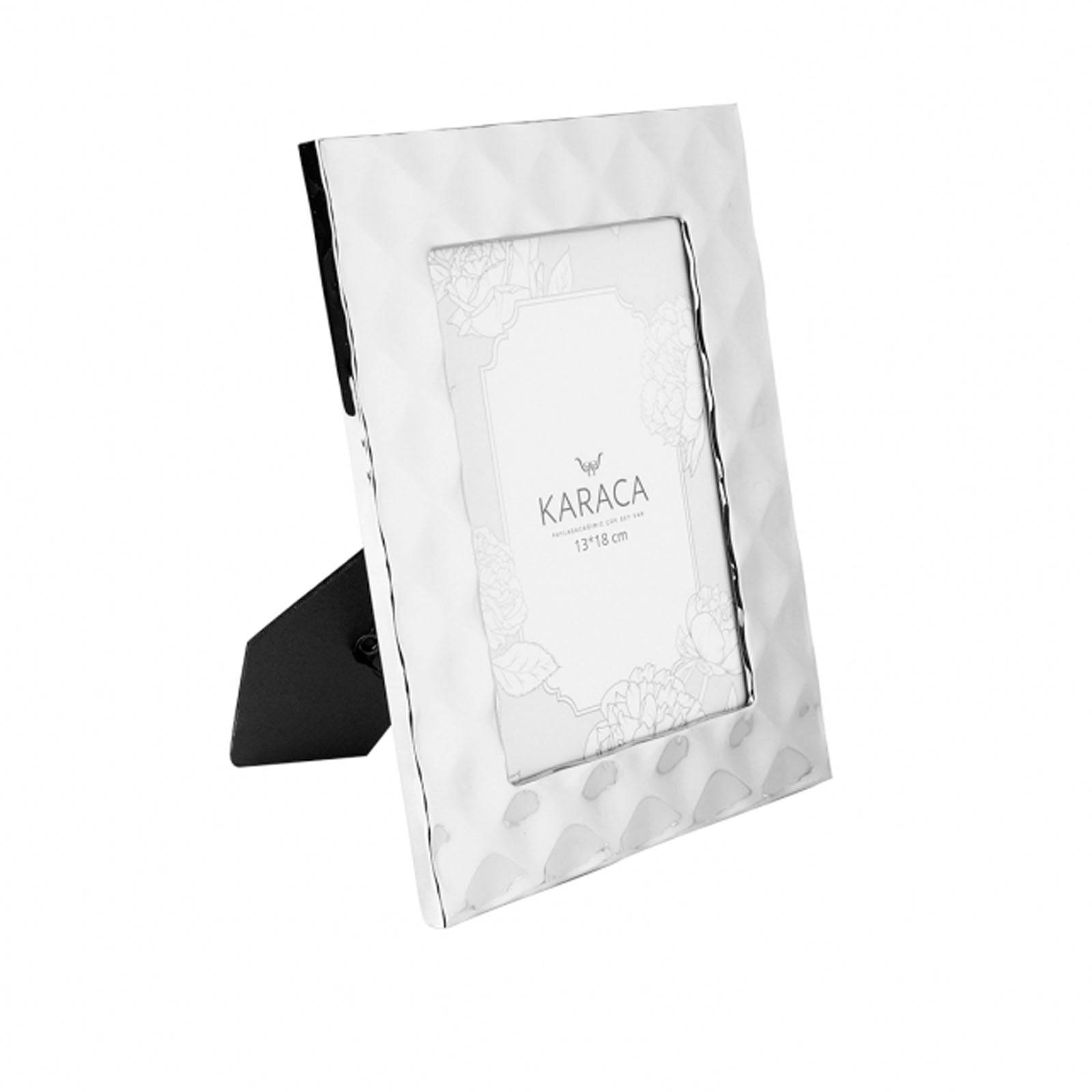 Karaca Magic 12X17 Cm Silver Frame 153.20.01.0136 - Photo Frames - ebarza Furniture UAE | Shop Modern Furniture in Abu Dhabi & Dubai - مفروشات ايبازرا في الامارات | تسوق اثاث عصري وديكورات مميزة في دبي وابوظبي