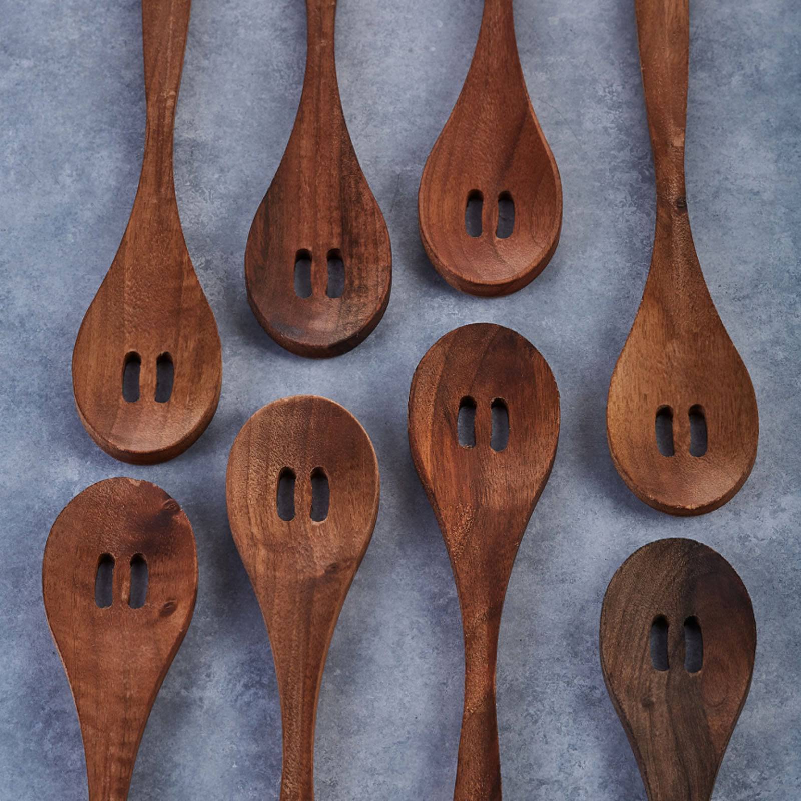 Karaca Walnut Colander Spoon 153.03.06.1243 - Cookware Sets - ebarza Furniture UAE | Shop Modern Furniture in Abu Dhabi & Dubai - مفروشات ايبازرا في الامارات | تسوق اثاث عصري وديكورات مميزة في دبي وابوظبي
