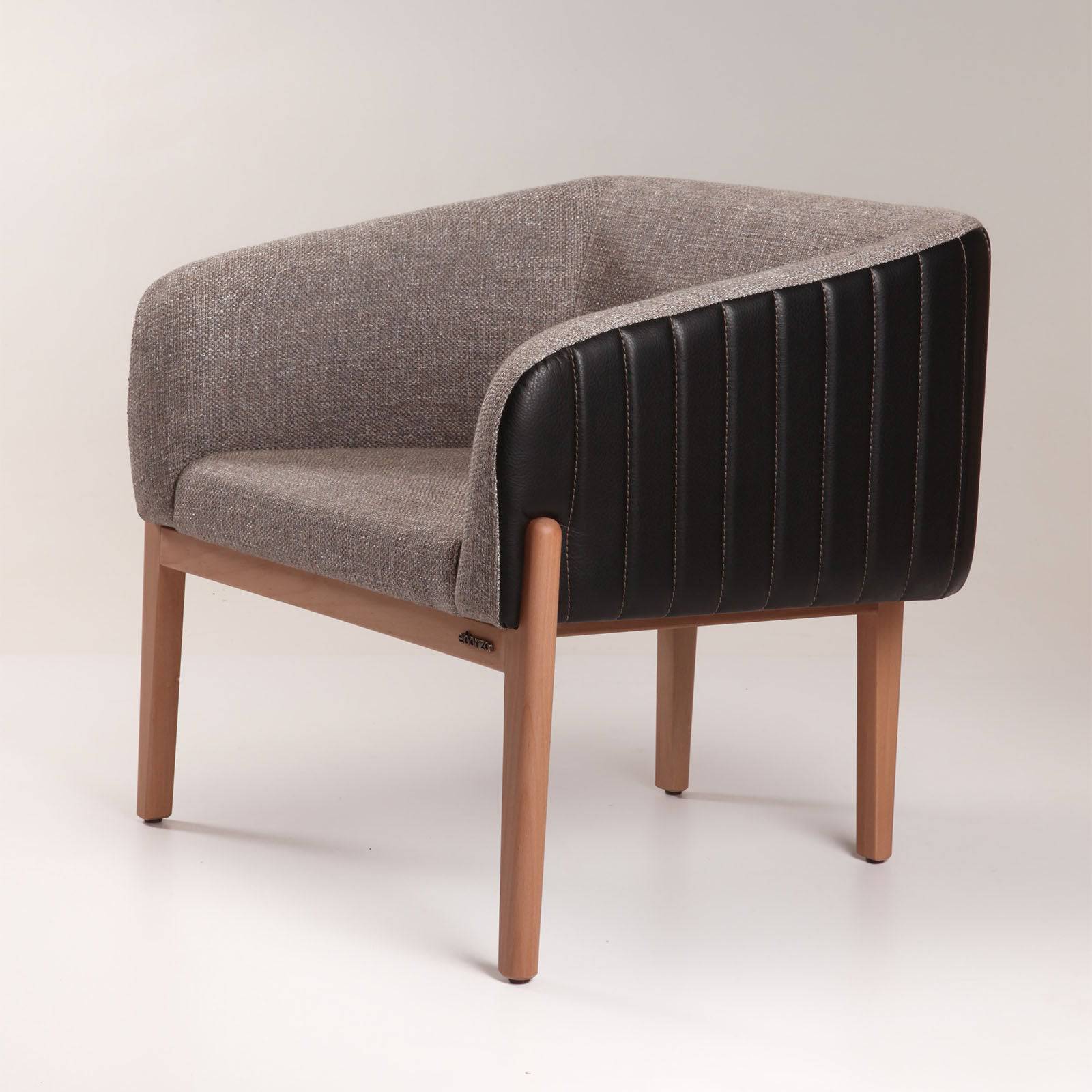 Kenn Lounge Chair Ken-N-Grey-Black - Lounge Chairs - ebarza Furniture UAE | Shop Modern Furniture in Abu Dhabi & Dubai - مفروشات ايبازرا في الامارات | تسوق اثاث عصري وديكورات مميزة في دبي وابوظبي