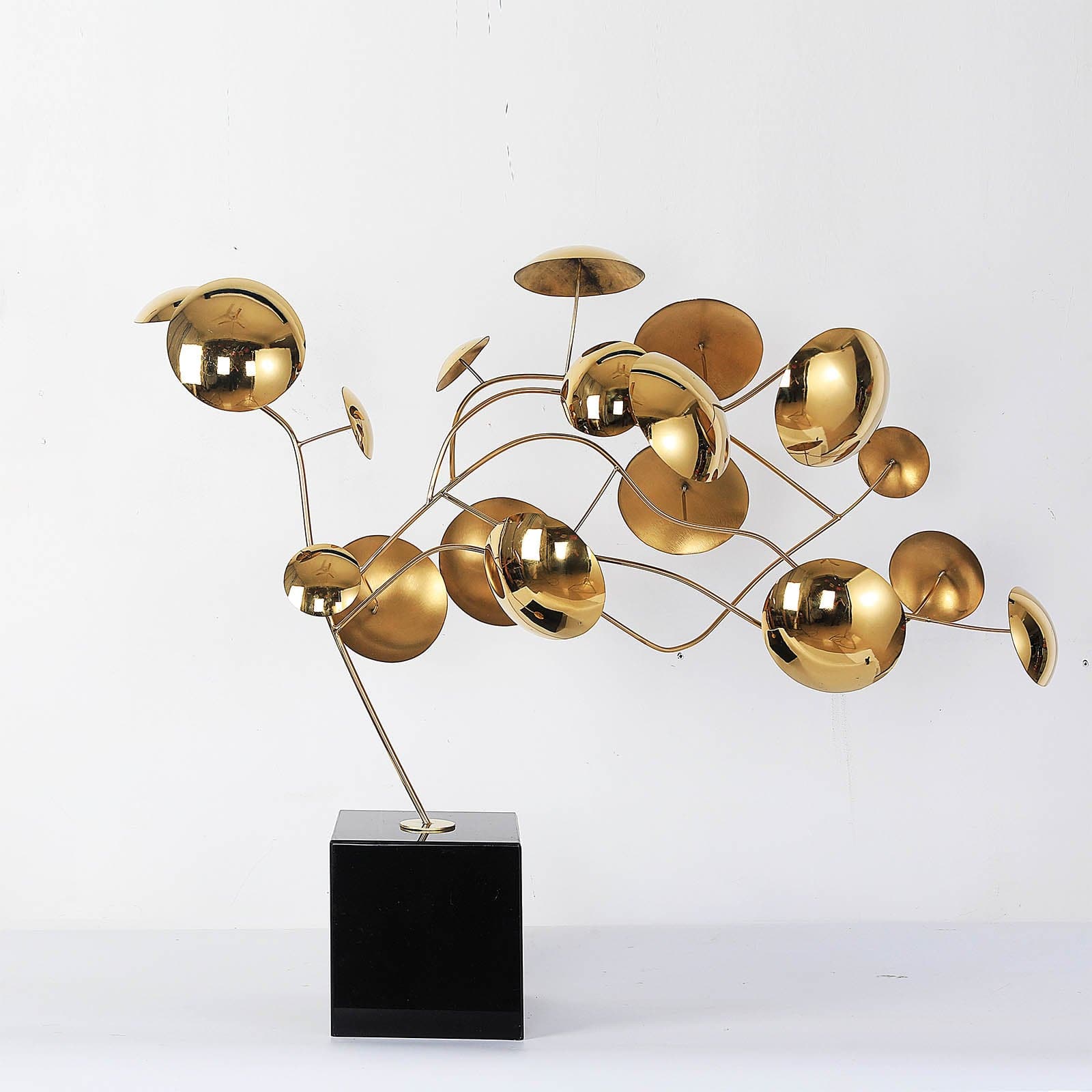 Pre-order 25 Days Delivery Life Branch'S Handcrafted Stainless Steel Table Artwork B0010035/B00100-G - Artwork - ebarza Furniture UAE | Shop Modern Furniture in Abu Dhabi & Dubai - مفروشات ايبازرا في الامارات | تسوق اثاث عصري وديكورات مميزة في دبي وابوظبي