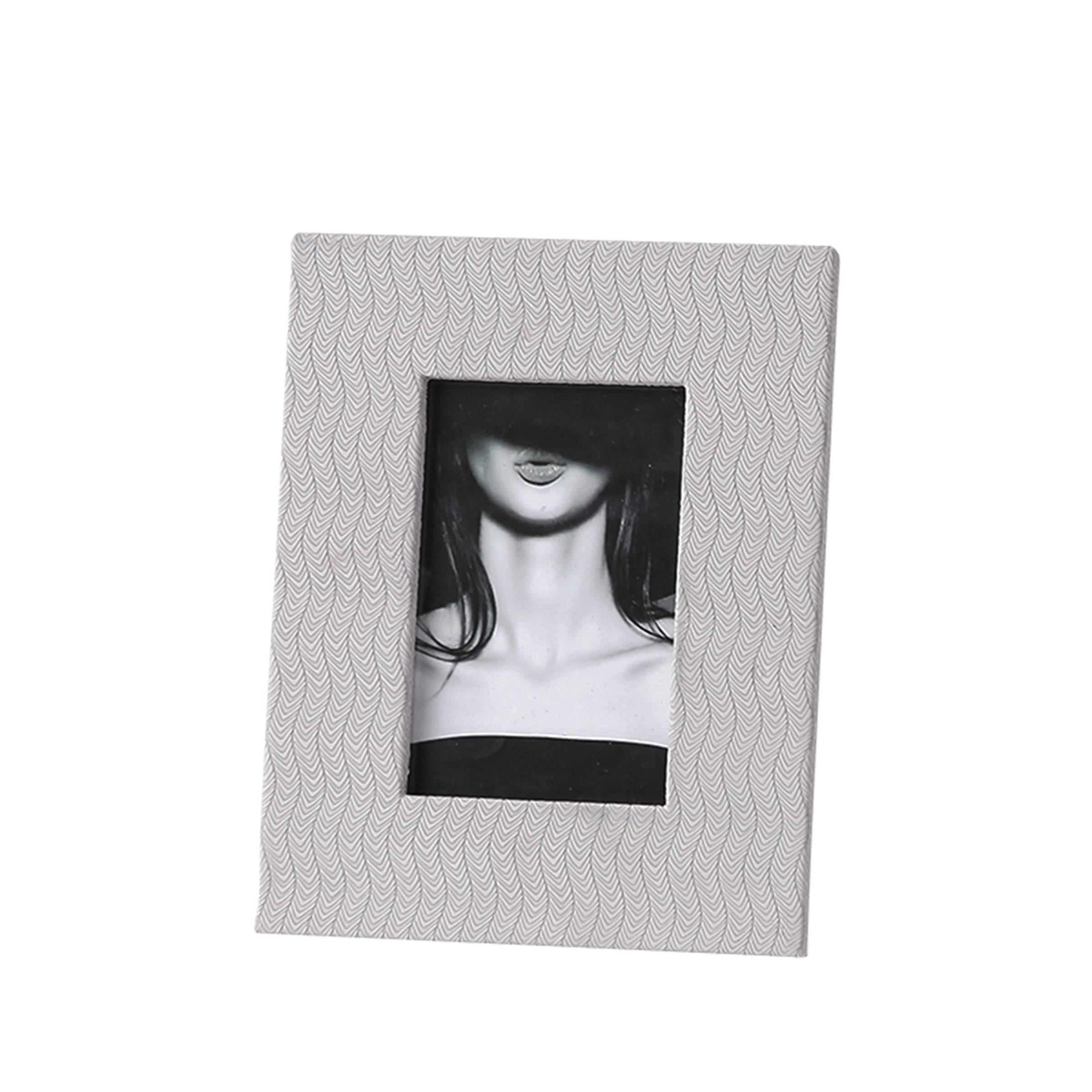 Light Grey Folded Photo Frame Fb-Pg2131C - Photo Frames - ebarza Furniture UAE | Shop Modern Furniture in Abu Dhabi & Dubai - مفروشات ايبازرا في الامارات | تسوق اثاث عصري وديكورات مميزة في دبي وابوظبي
