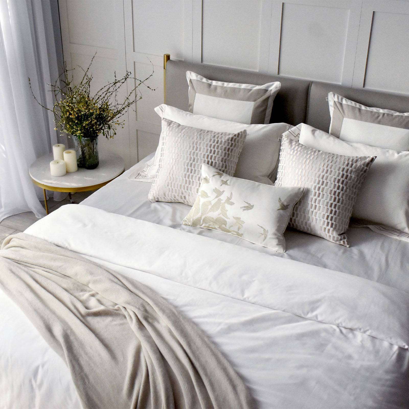 Loiret Full Bedding Set Ebb-001 - Bedding - ebarza Furniture UAE | Shop Modern Furniture in Abu Dhabi & Dubai - مفروشات ايبازرا في الامارات | تسوق اثاث عصري وديكورات مميزة في دبي وابوظبي