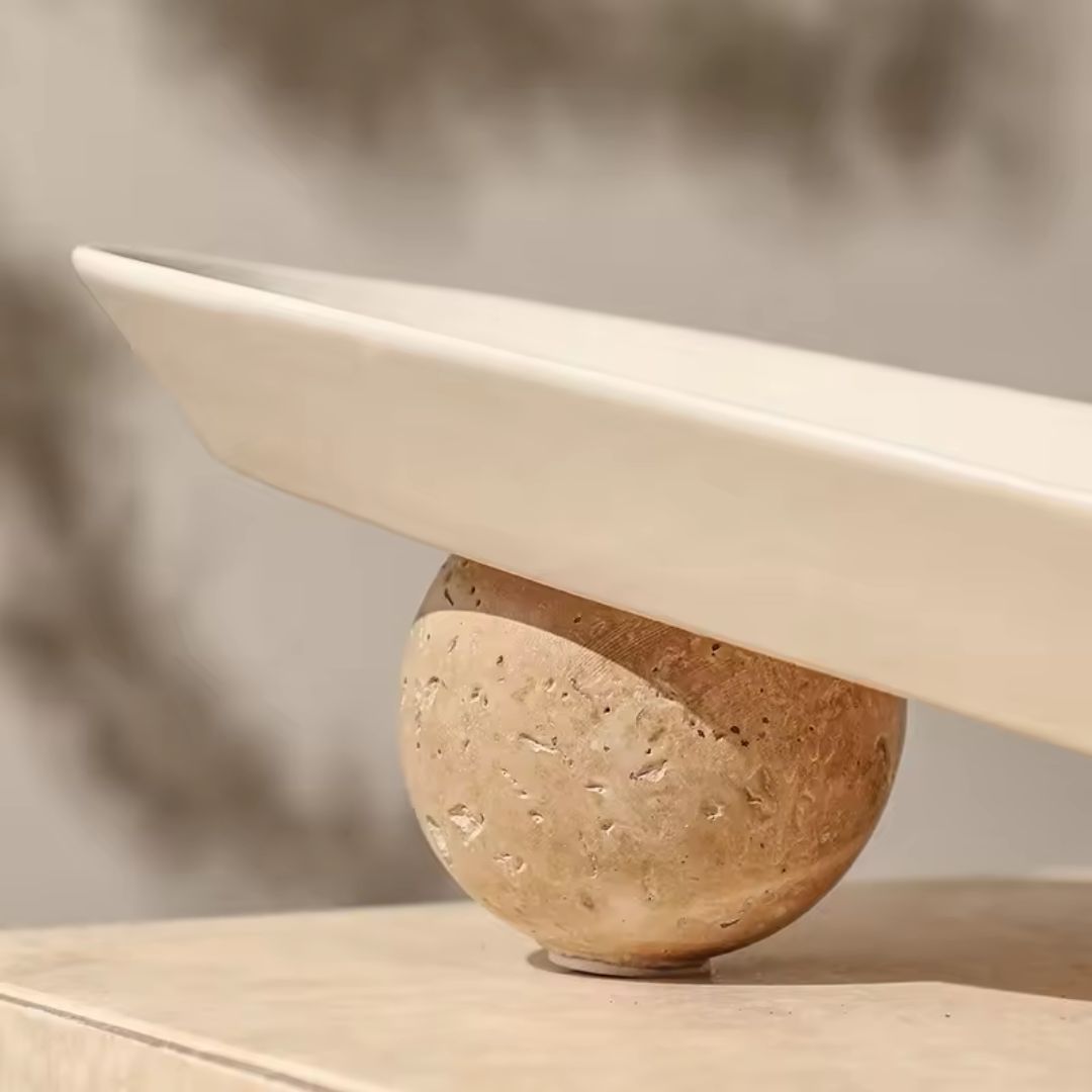 Long Ball Plate FD-D24003A - Plates - ebarza Furniture UAE | Shop Modern Furniture in Abu Dhabi & Dubai - مفروشات ايبازرا في الامارات | تسوق اثاث عصري وديكورات مميزة في دبي وابوظبي