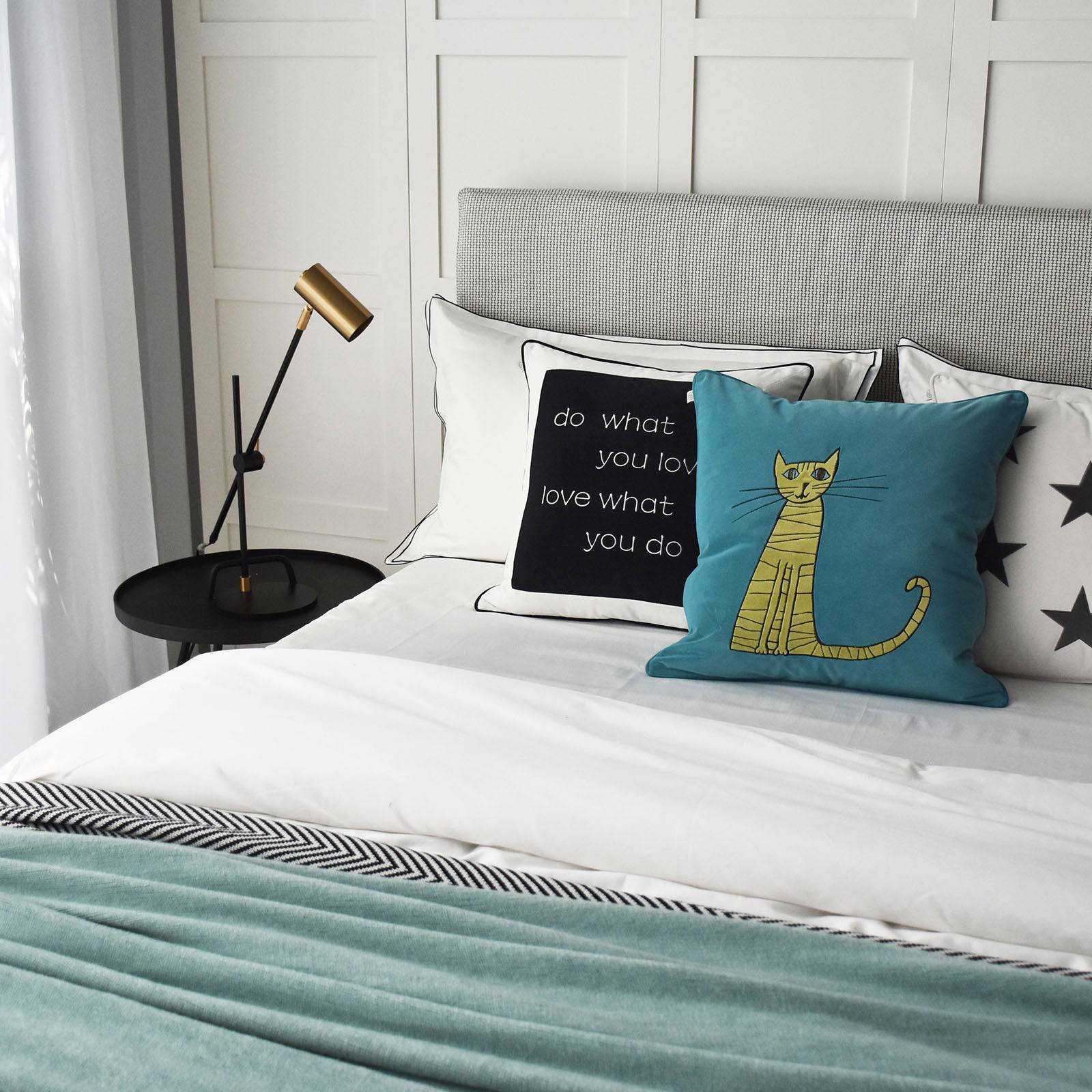 Loos Full Bedding Set Ebb-018 - Bedding - ebarza Furniture UAE | Shop Modern Furniture in Abu Dhabi & Dubai - مفروشات ايبازرا في الامارات | تسوق اثاث عصري وديكورات مميزة في دبي وابوظبي