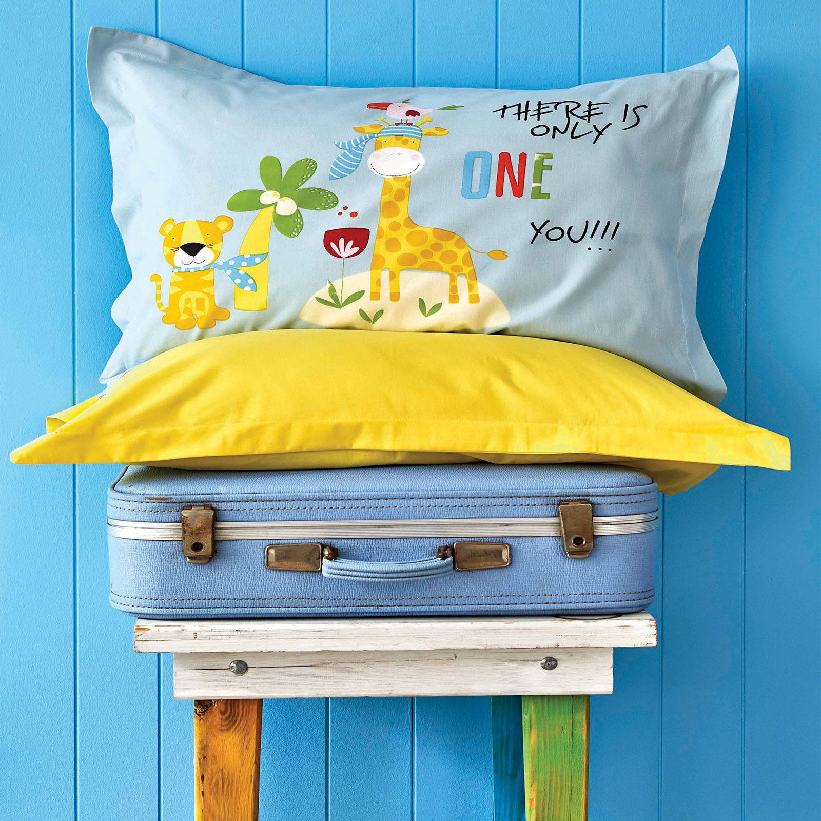 Loro Sari   Set 200.16.01.0109 -  Bedding - ebarza Furniture UAE | Shop Modern Furniture in Abu Dhabi & Dubai - مفروشات ايبازرا في الامارات | تسوق اثاث عصري وديكورات مميزة في دبي وابوظبي