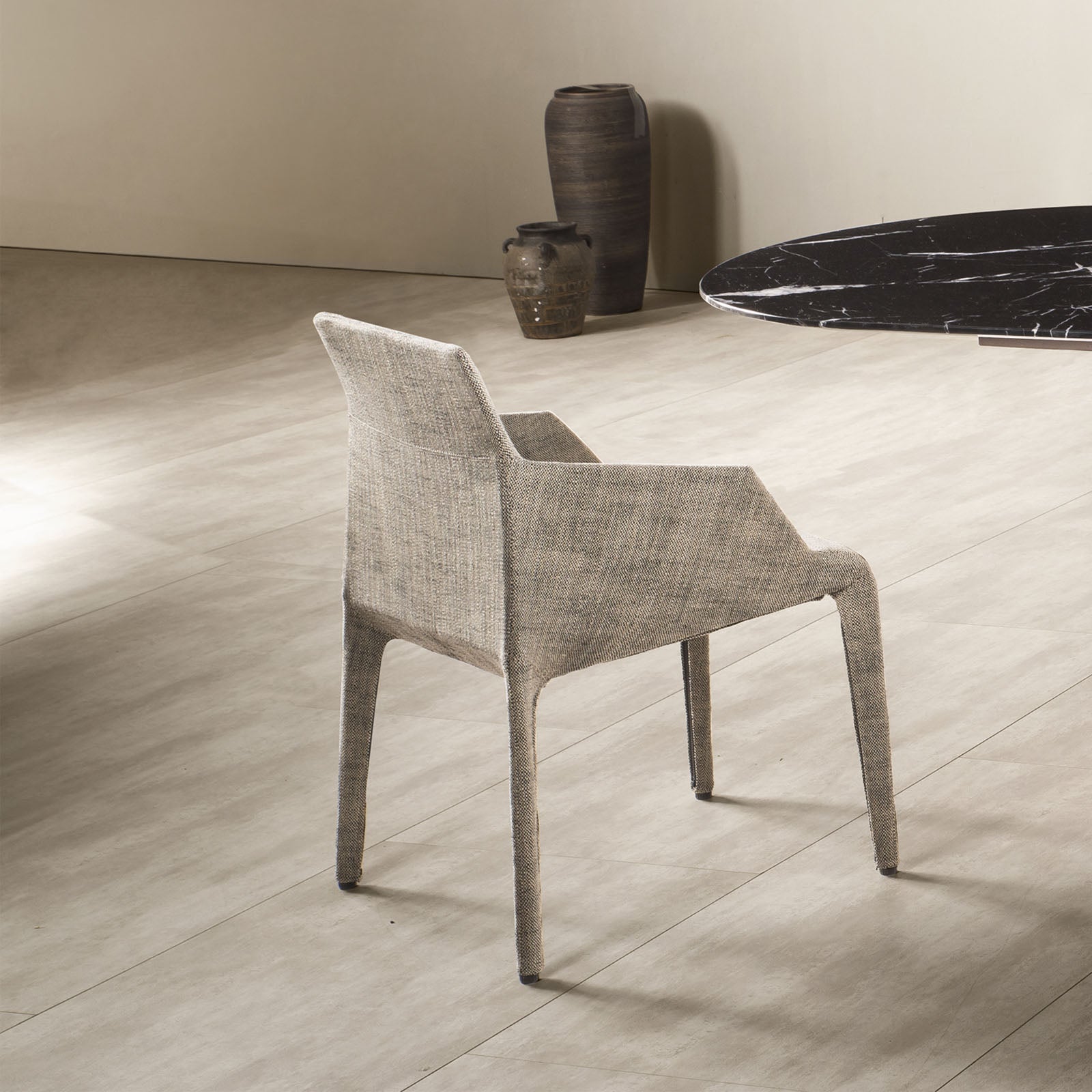 Display Item - Sandra Chair Dc005YAS - DISPLAY ITEM - ebarza Furniture UAE | Shop Modern Furniture in Abu Dhabi & Dubai - مفروشات ايبازرا في الامارات | تسوق اثاث عصري وديكورات مميزة في دبي وابوظبي