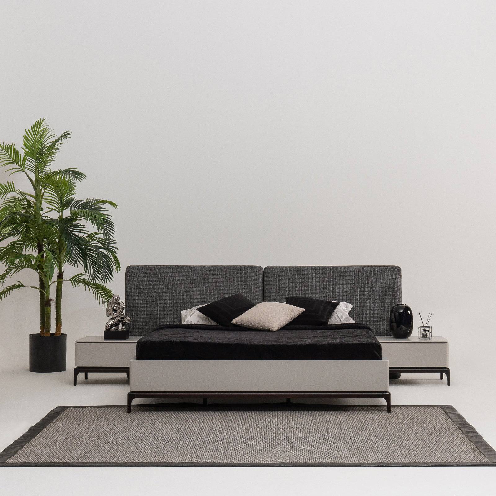 Lucca King Size Bedstead Lucca-Bed - Bedsteads - ebarza Furniture UAE | Shop Modern Furniture in Abu Dhabi & Dubai - مفروشات ايبازرا في الامارات | تسوق اثاث عصري وديكورات مميزة في دبي وابوظبي