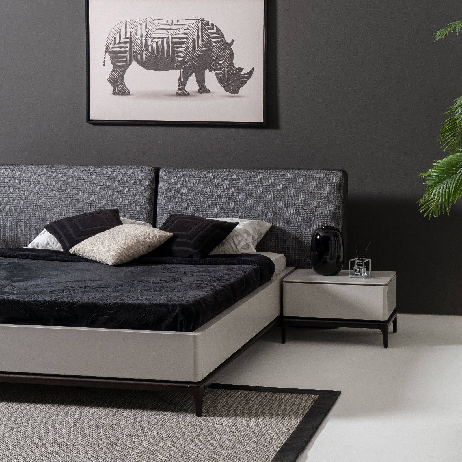 Lucca King Size Bedstead Lucca-Bed - Bedsteads - ebarza Furniture UAE | Shop Modern Furniture in Abu Dhabi & Dubai - مفروشات ايبازرا في الامارات | تسوق اثاث عصري وديكورات مميزة في دبي وابوظبي