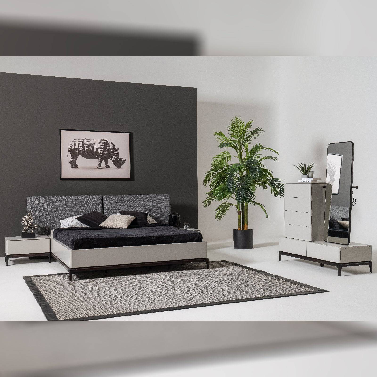 Lucca King Size Bedstead Lucca-Bed - Bedsteads - ebarza Furniture UAE | Shop Modern Furniture in Abu Dhabi & Dubai - مفروشات ايبازرا في الامارات | تسوق اثاث عصري وديكورات مميزة في دبي وابوظبي