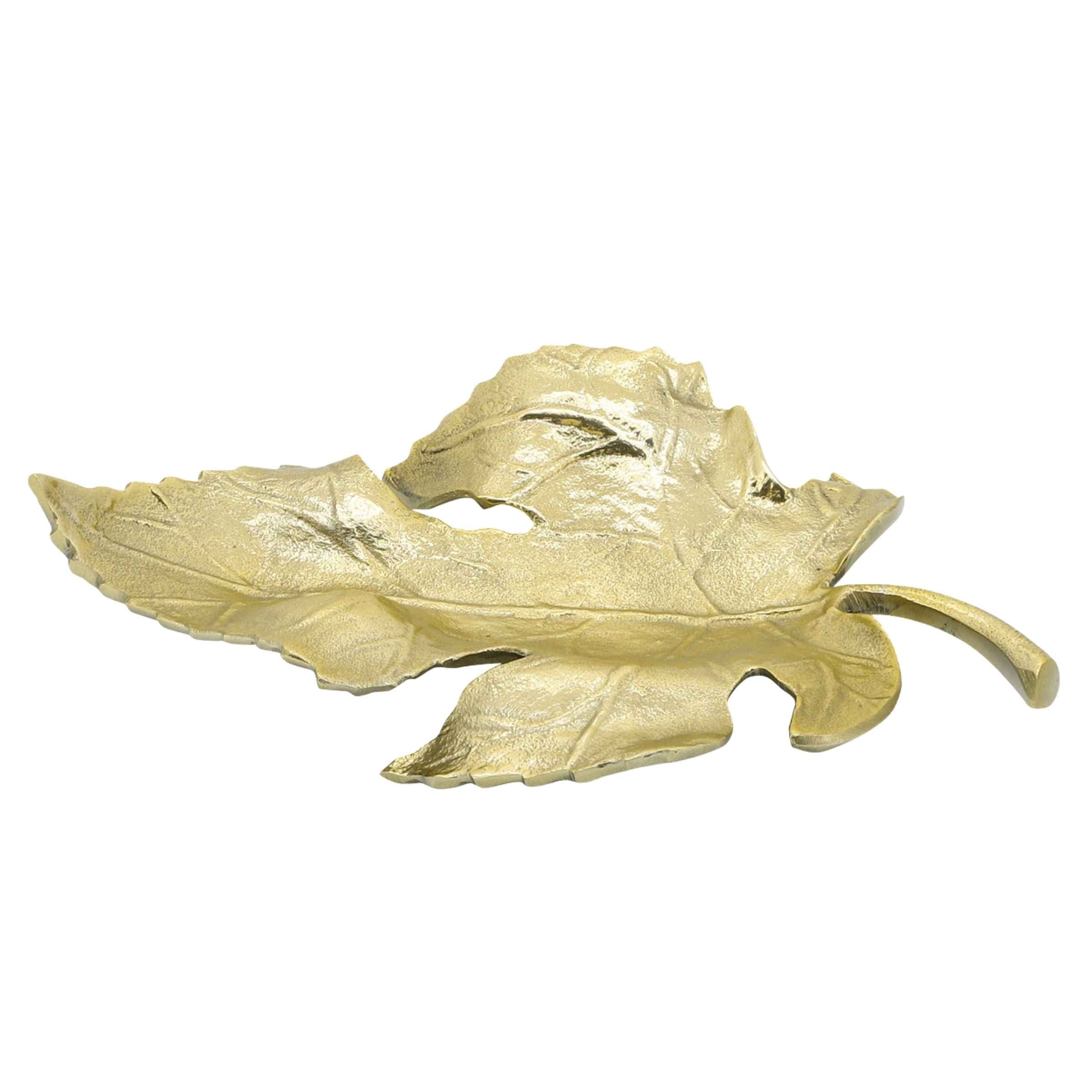 Maple Leaf Metal Tray - Gold 16350-02 - Plates - ebarza Furniture UAE | Shop Modern Furniture in Abu Dhabi & Dubai - مفروشات ايبازرا في الامارات | تسوق اثاث عصري وديكورات مميزة في دبي وابوظبي