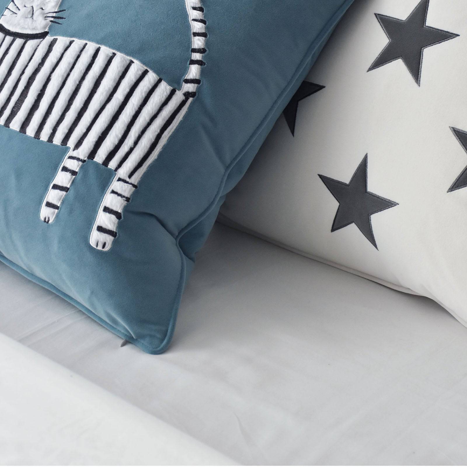 Moselle Full Bedding Set Ebb-020 - Bedding - ebarza Furniture UAE | Shop Modern Furniture in Abu Dhabi & Dubai - مفروشات ايبازرا في الامارات | تسوق اثاث عصري وديكورات مميزة في دبي وابوظبي