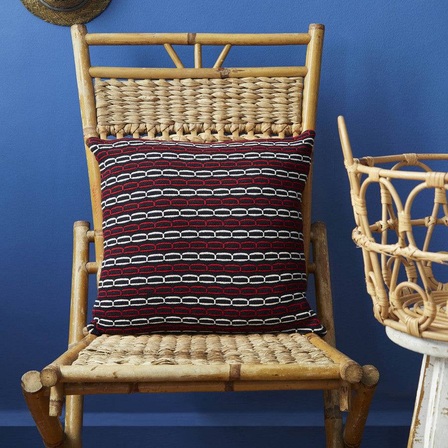 Nautica Home Chain Knitwear Filled Pillow 45X45 Cm 180.01.01.0381 -  Cushions - ebarza Furniture UAE | Shop Modern Furniture in Abu Dhabi & Dubai - مفروشات ايبازرا في الامارات | تسوق اثاث عصري وديكورات مميزة في دبي وابوظبي