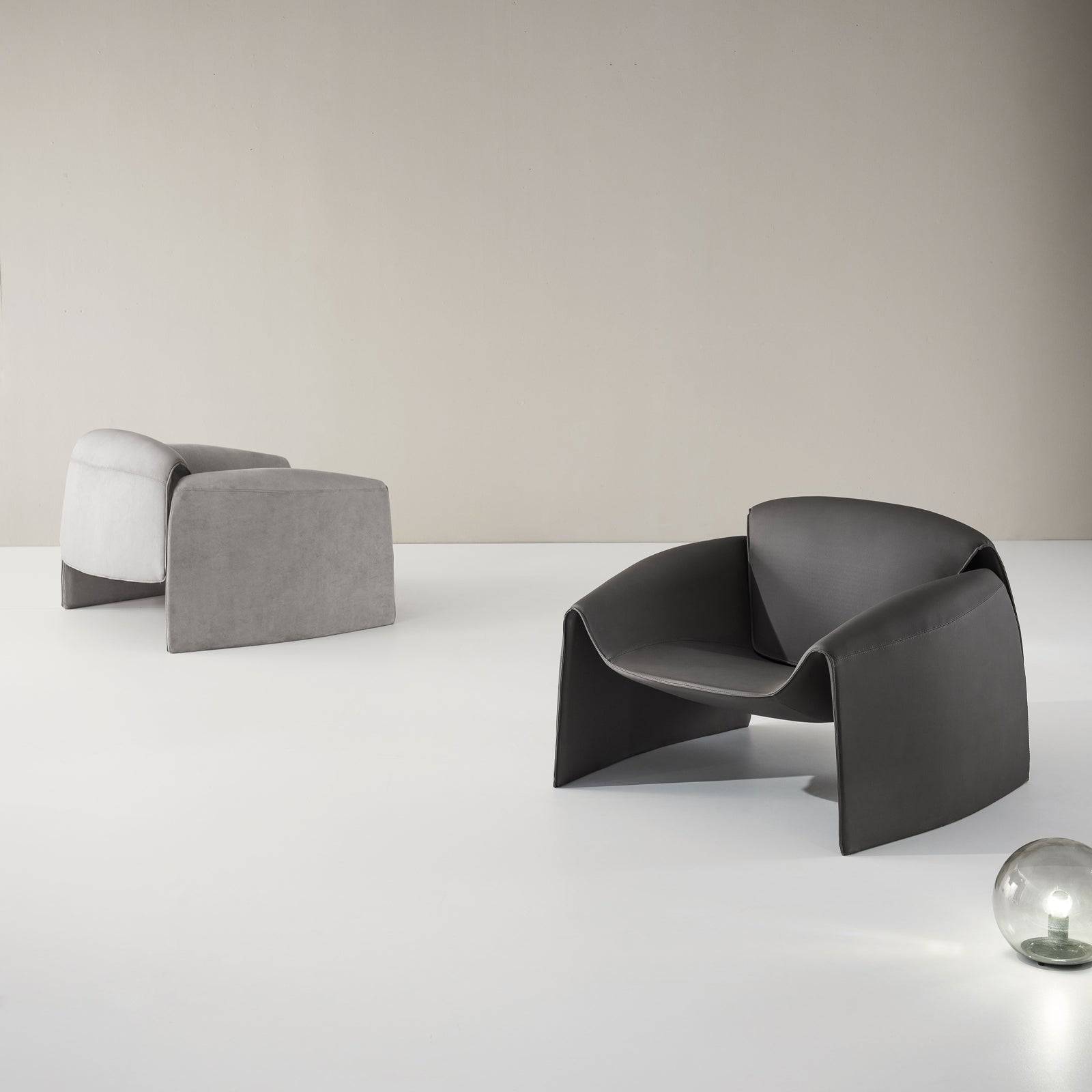 New Drancy Armchair Chair Lc056-Grey - Armchairs - ebarza Furniture UAE | Shop Modern Furniture in Abu Dhabi & Dubai - مفروشات ايبازرا في الامارات | تسوق اثاث عصري وديكورات مميزة في دبي وابوظبي