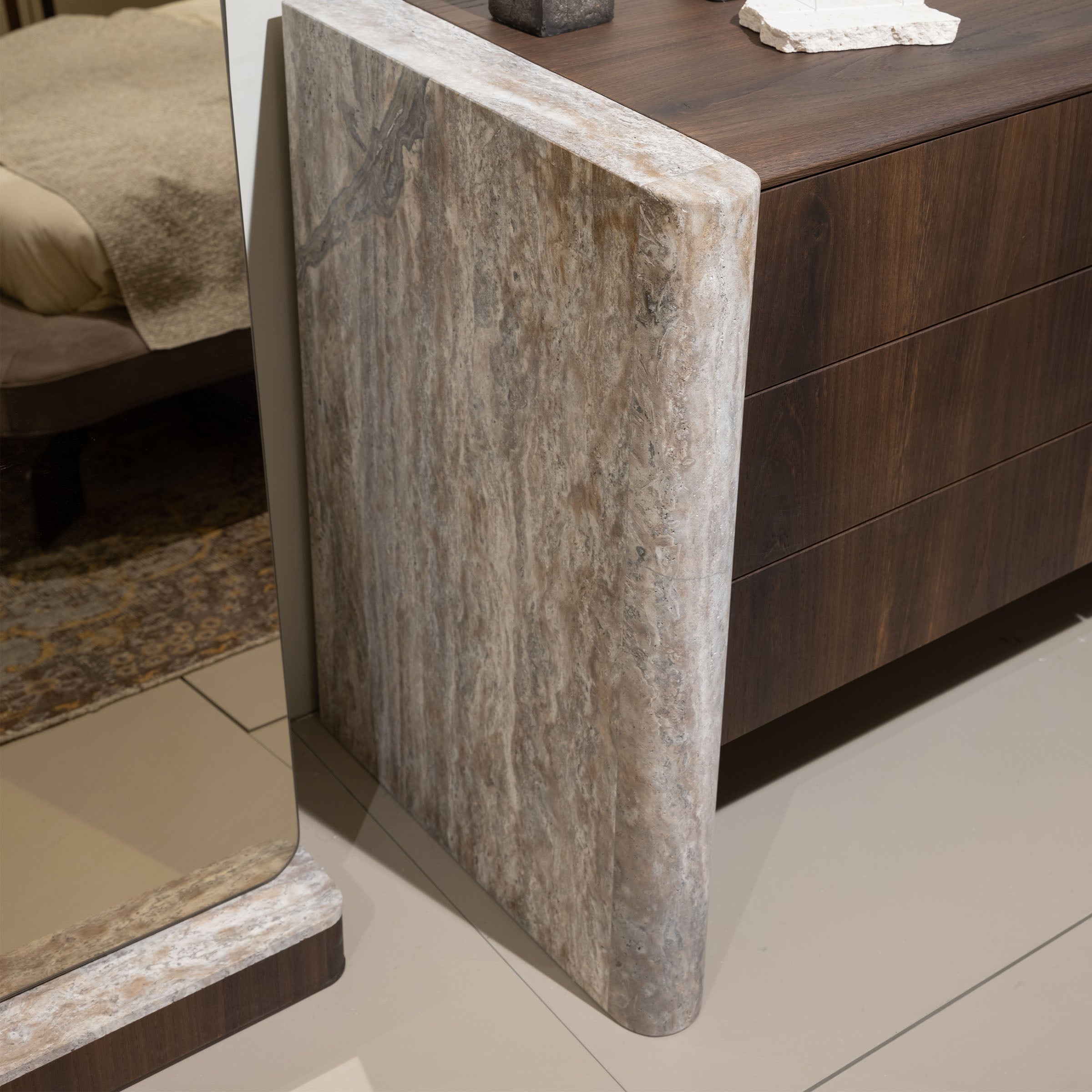ODEON MIRROR OD-MR001 - Mirrors - ebarza Furniture UAE | Shop Modern Furniture in Abu Dhabi & Dubai - مفروشات ايبازرا في الامارات | تسوق اثاث عصري وديكورات مميزة في دبي وابوظبي