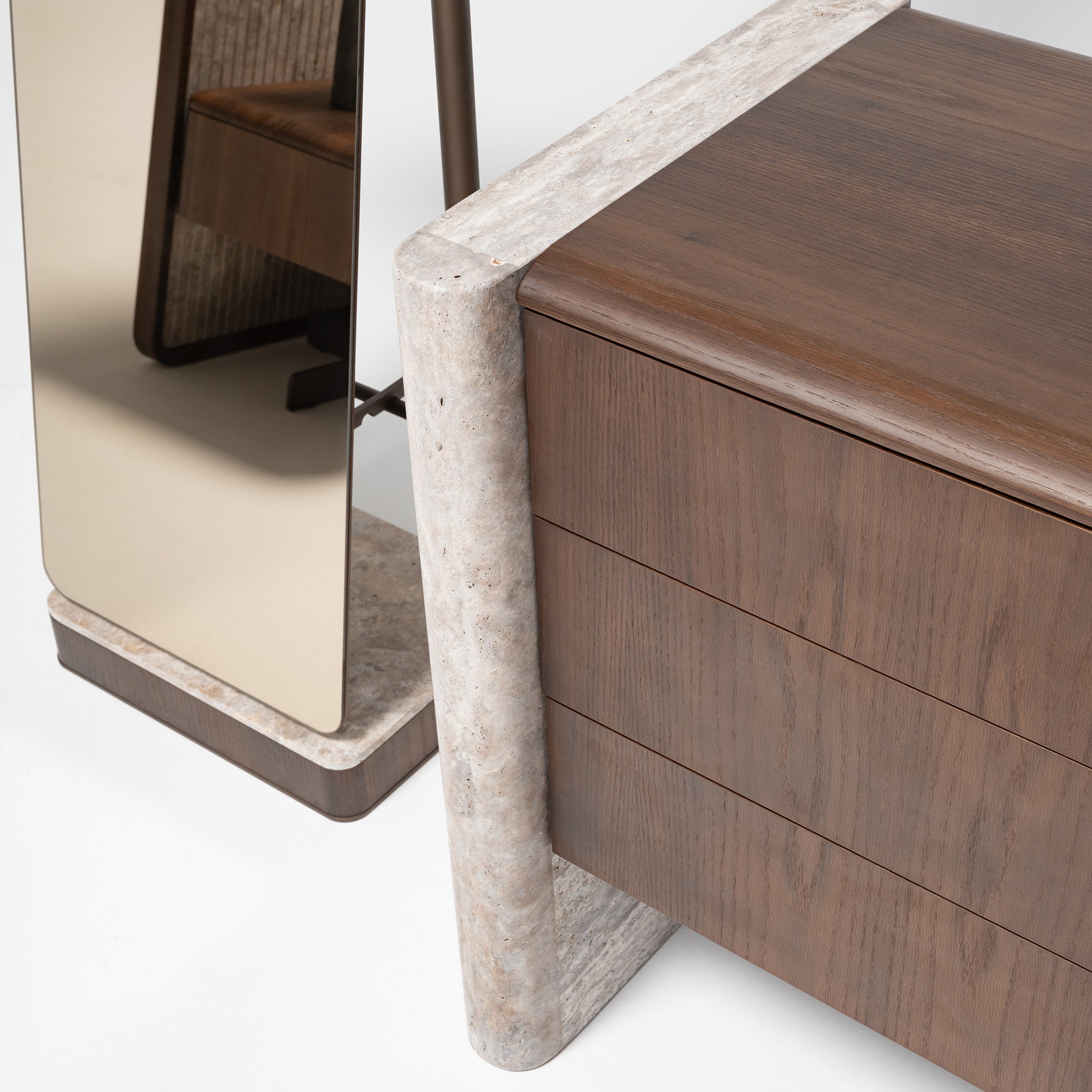 ODEON DRESSER OD-DR-002 - Dressers and Mirrors - ebarza Furniture UAE | Shop Modern Furniture in Abu Dhabi & Dubai - مفروشات ايبازرا في الامارات | تسوق اثاث عصري وديكورات مميزة في دبي وابوظبي