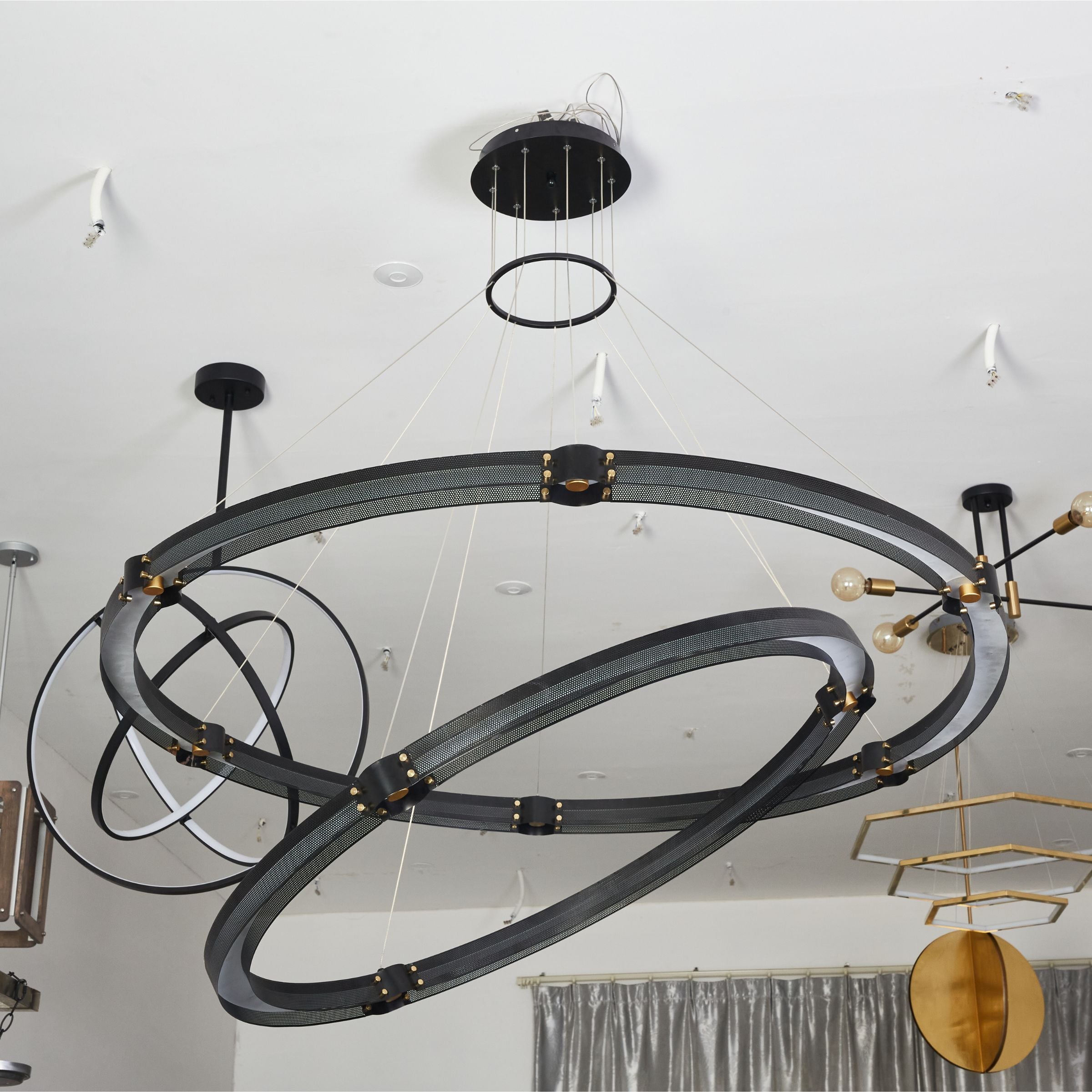 Orion Pendant Lamp CY-DD-1033 - Pendant Lamps - ebarza Furniture UAE | Shop Modern Furniture in Abu Dhabi & Dubai - مفروشات ايبازرا في الامارات | تسوق اثاث عصري وديكورات مميزة في دبي وابوظبي