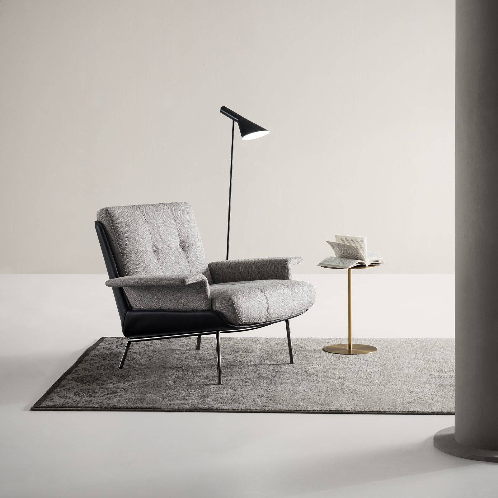 Pavia Lounge Chair Lc055 -  Lounge Chairs - ebarza Furniture UAE | Shop Modern Furniture in Abu Dhabi & Dubai - مفروشات ايبازرا في الامارات | تسوق اثاث عصري وديكورات مميزة في دبي وابوظبي