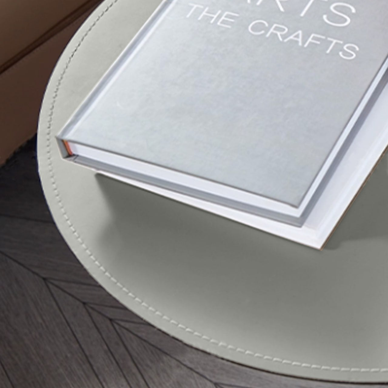 Golden Legs Saddle Leather Side Table MLL-D75/G -  Side Tables - ebarza Furniture UAE | Shop Modern Furniture in Abu Dhabi & Dubai - مفروشات ايبازرا في الامارات | تسوق اثاث عصري وديكورات مميزة في دبي وابوظبي