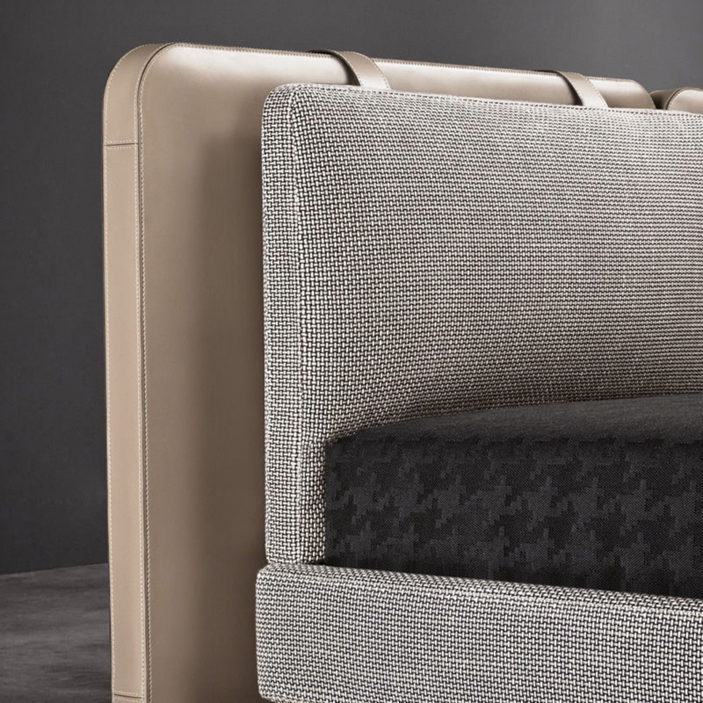 Palermo King Size Bed MLL-F01 - Bedsteads - ebarza Furniture UAE | Shop Modern Furniture in Abu Dhabi & Dubai - مفروشات ايبازرا في الامارات | تسوق اثاث عصري وديكورات مميزة في دبي وابوظبي