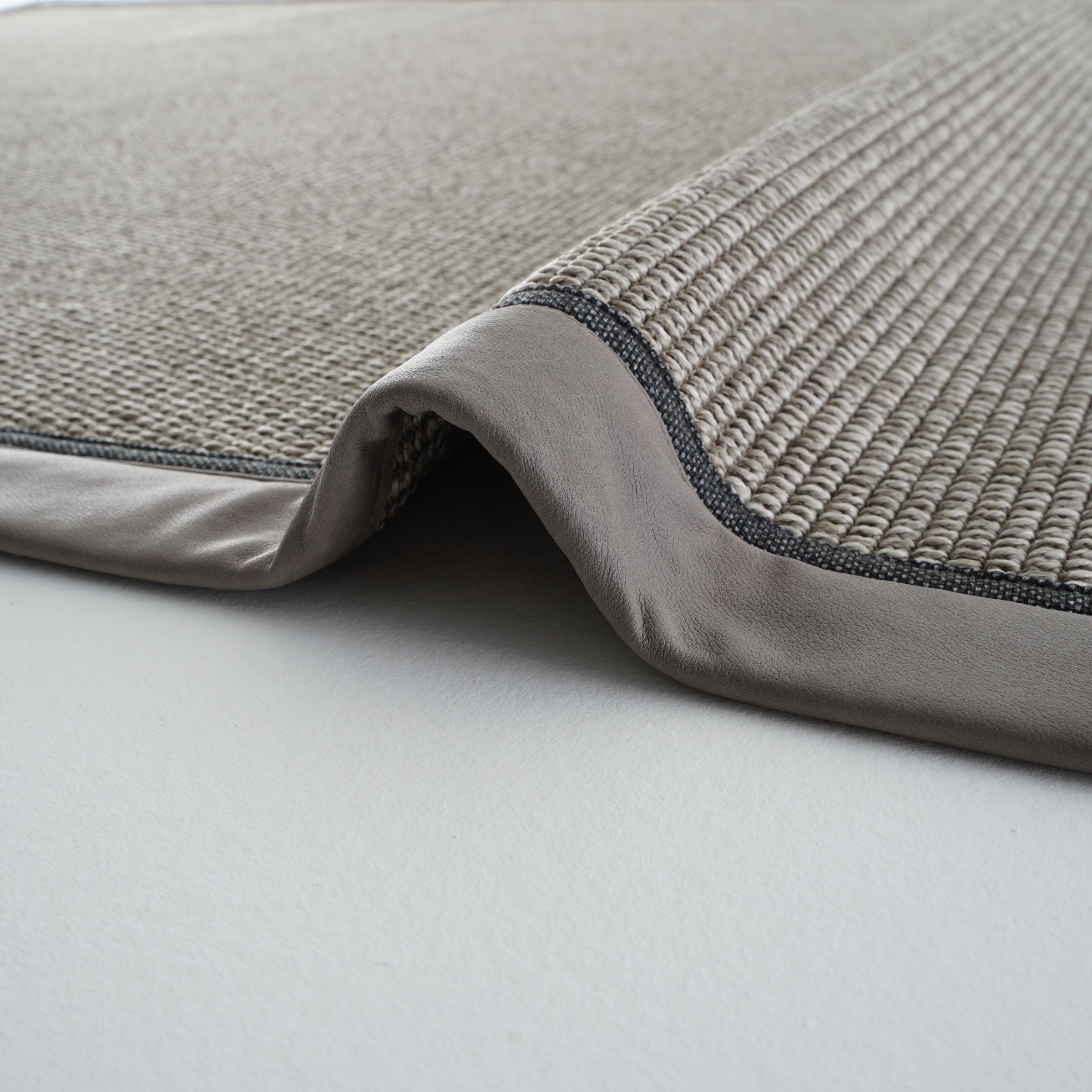 Pre-order 60 Days Delivery 300X400 CM SISAL CARPET MONTANA CH-SSLMTNA-XL - Rugs - ebarza Furniture UAE | Shop Modern Furniture in Abu Dhabi & Dubai - مفروشات ايبازرا في الامارات | تسوق اثاث عصري وديكورات مميزة في دبي وابوظبي