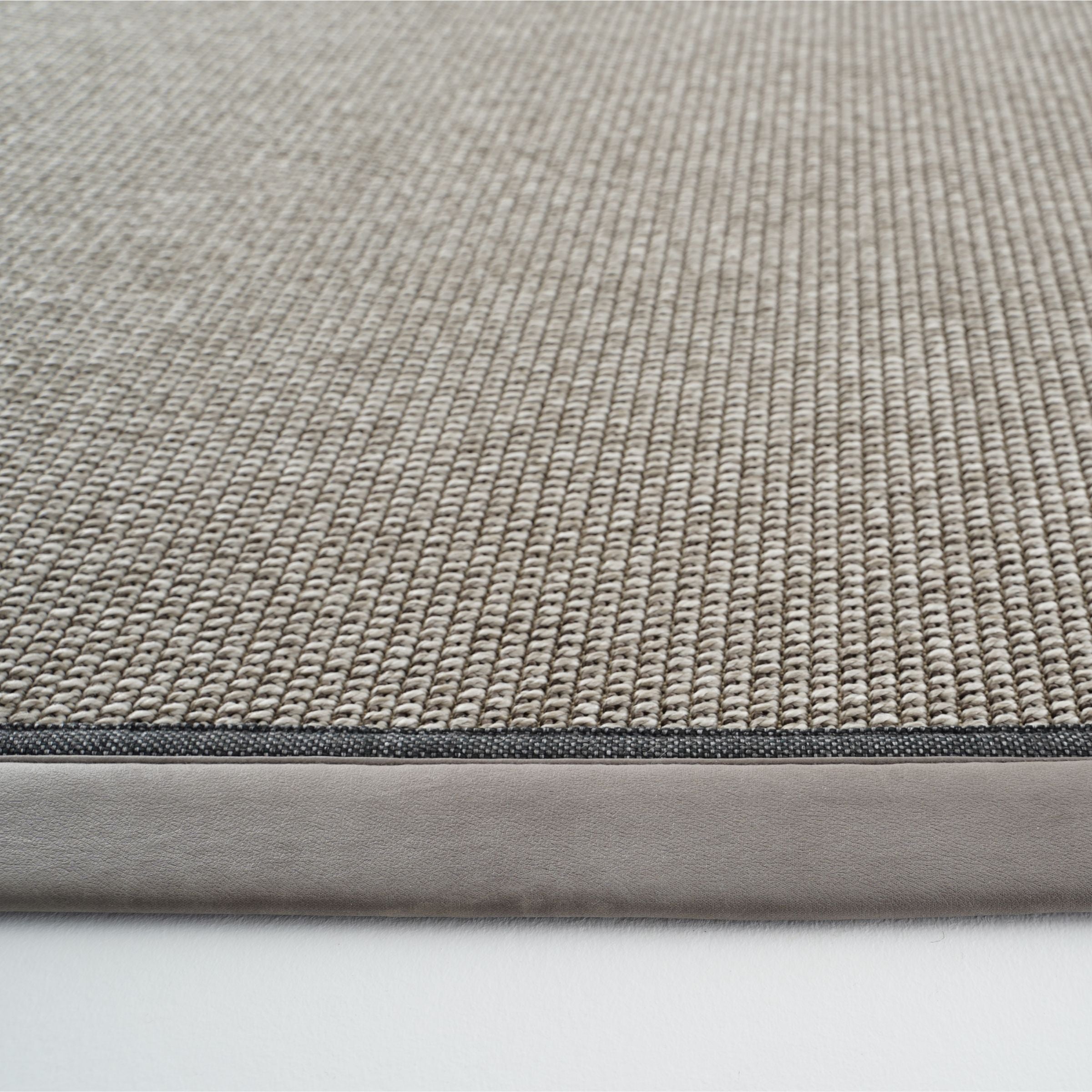 Pre-order 60 Days Delivery 300X400 CM SISAL CARPET MONTANA CH-SSLMTNA-XL - Rugs - ebarza Furniture UAE | Shop Modern Furniture in Abu Dhabi & Dubai - مفروشات ايبازرا في الامارات | تسوق اثاث عصري وديكورات مميزة في دبي وابوظبي