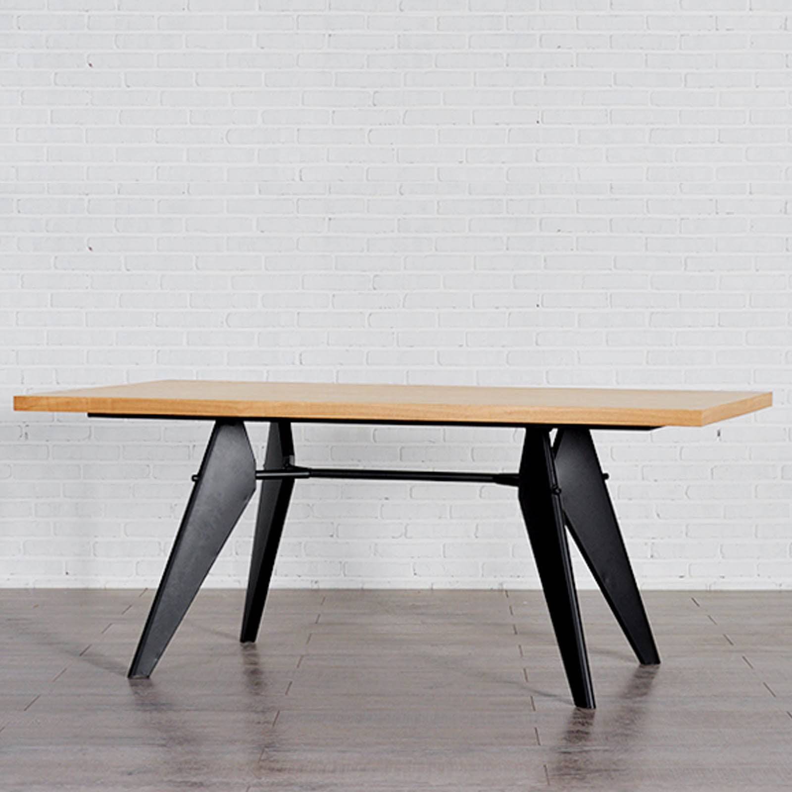 Retro Table Gt-303A - Dining Tables - ebarza Furniture UAE | Shop Modern Furniture in Abu Dhabi & Dubai - مفروشات ايبازرا في الامارات | تسوق اثاث عصري وديكورات مميزة في دبي وابوظبي