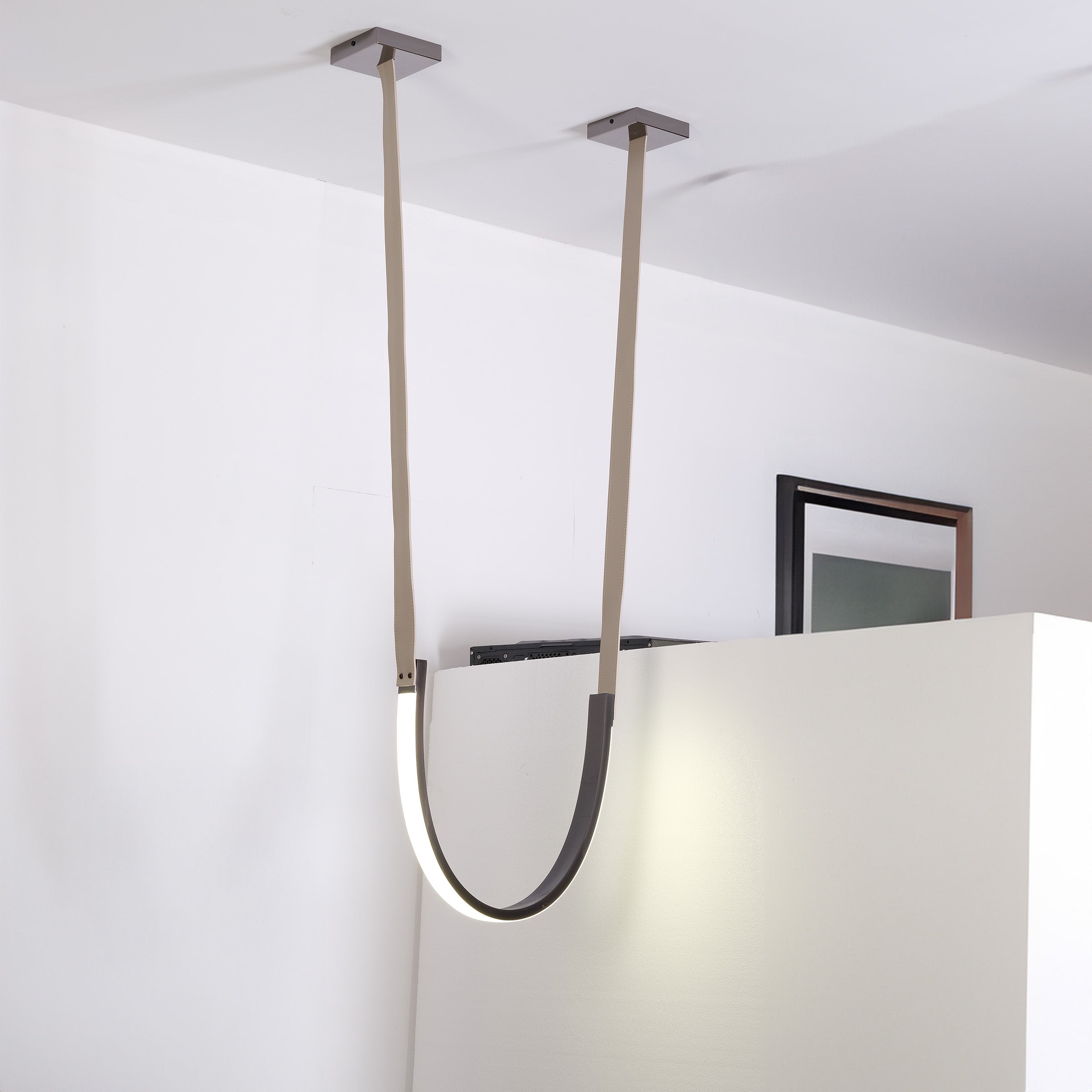 Pre-order 35 Days Delivery Set of 3x Catenary Leather Curve Pendant Lamp CY-DD-1054 - Pendant Lamps - ebarza Furniture UAE | Shop Modern Furniture in Abu Dhabi & Dubai - مفروشات ايبازرا في الامارات | تسوق اثاث عصري وديكورات مميزة في دبي وابوظبي