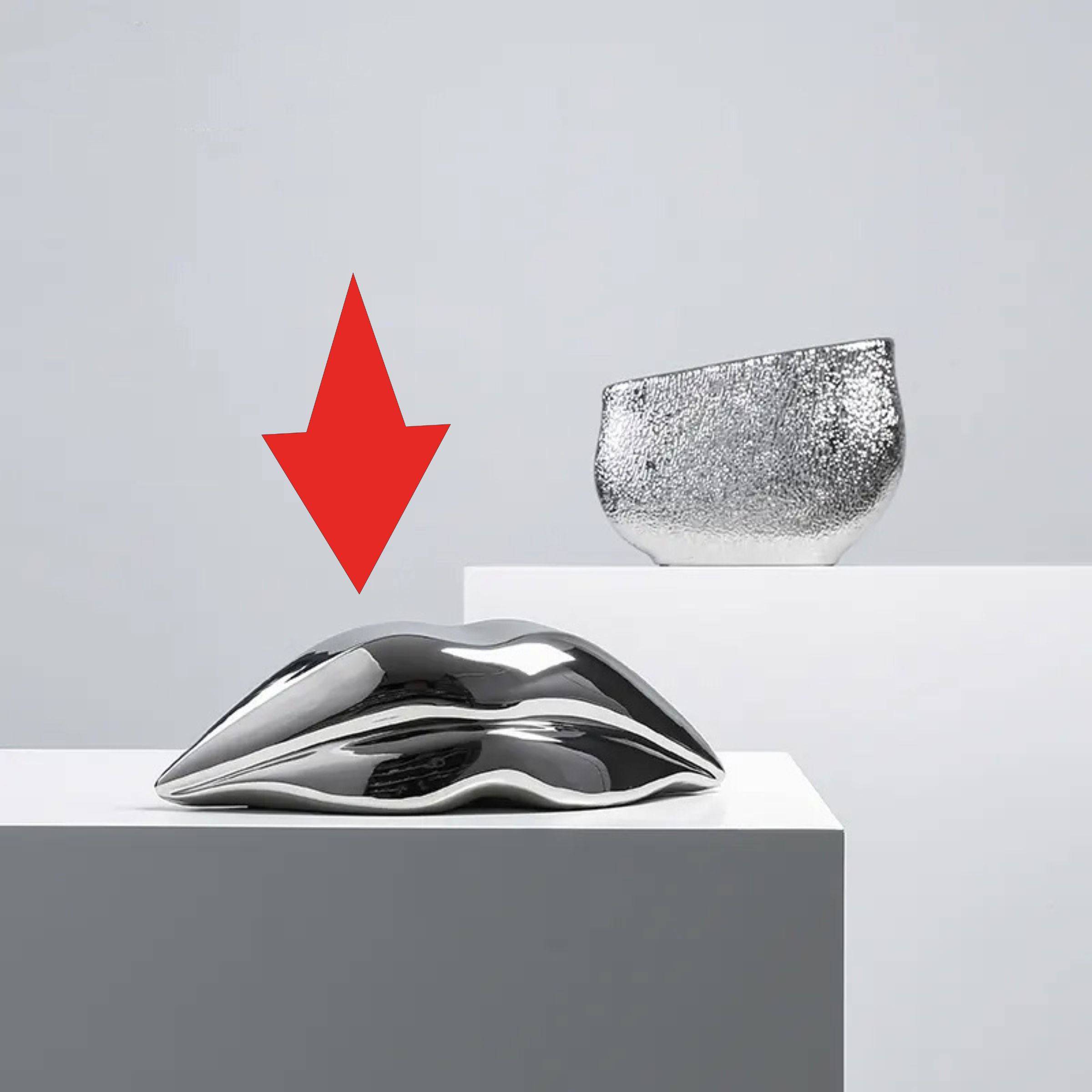 Silver Ceramic Mouth Décor Fa-D22039 -  Home Decor Figurines - ebarza Furniture UAE | Shop Modern Furniture in Abu Dhabi & Dubai - مفروشات ايبازرا في الامارات | تسوق اثاث عصري وديكورات مميزة في دبي وابوظبي