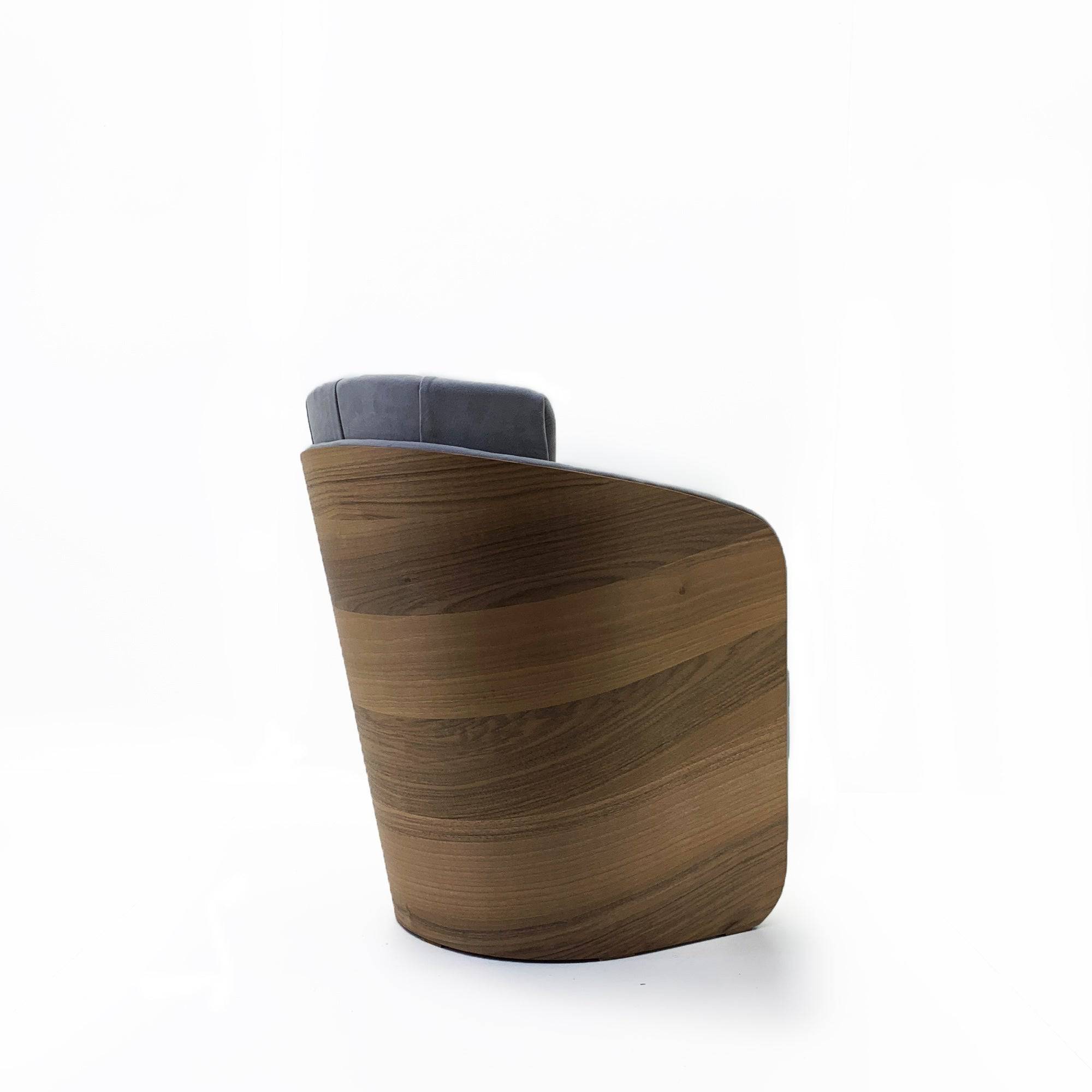 Sir Arm Chair Sir-Arm-Grey -  Armchairs - ebarza Furniture UAE | Shop Modern Furniture in Abu Dhabi & Dubai - مفروشات ايبازرا في الامارات | تسوق اثاث عصري وديكورات مميزة في دبي وابوظبي