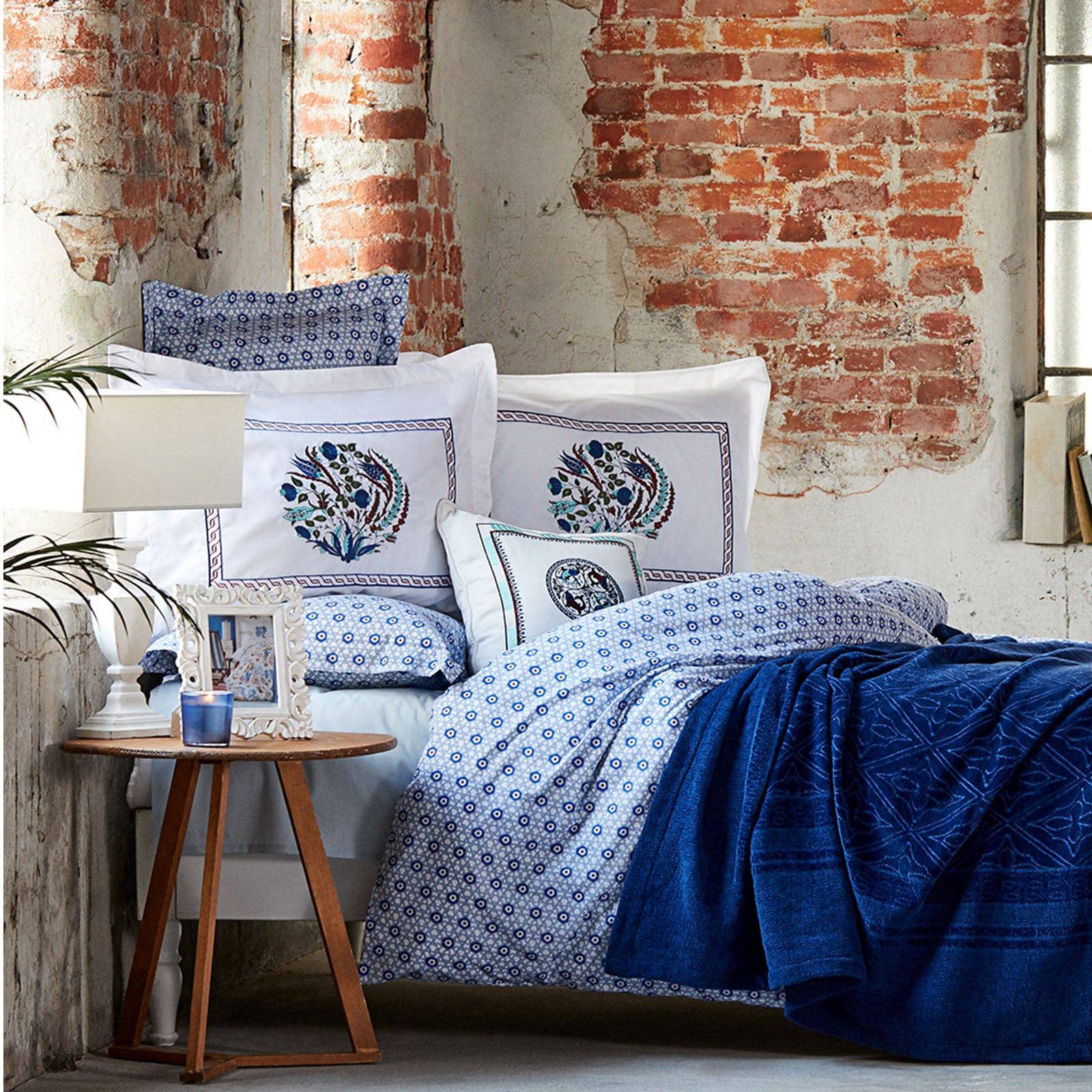 Tulipa Nish Bedding Set 200.15.01.0184 - Bedding - ebarza Furniture UAE | Shop Modern Furniture in Abu Dhabi & Dubai - مفروشات ايبازرا في الامارات | تسوق اثاث عصري وديكورات مميزة في دبي وابوظبي