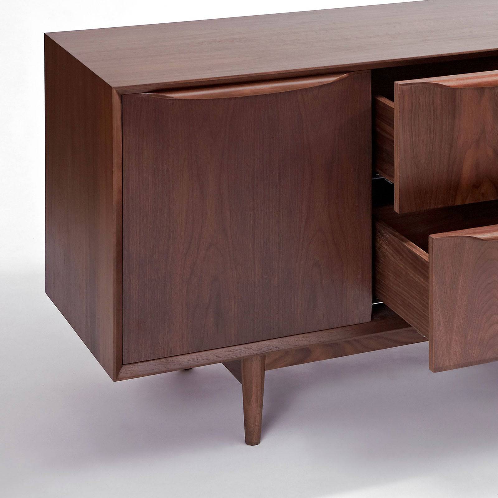 Varde Sideboard  Bsg17448 -  Sideboards - ebarza Furniture UAE | Shop Modern Furniture in Abu Dhabi & Dubai - مفروشات ايبازرا في الامارات | تسوق اثاث عصري وديكورات مميزة في دبي وابوظبي