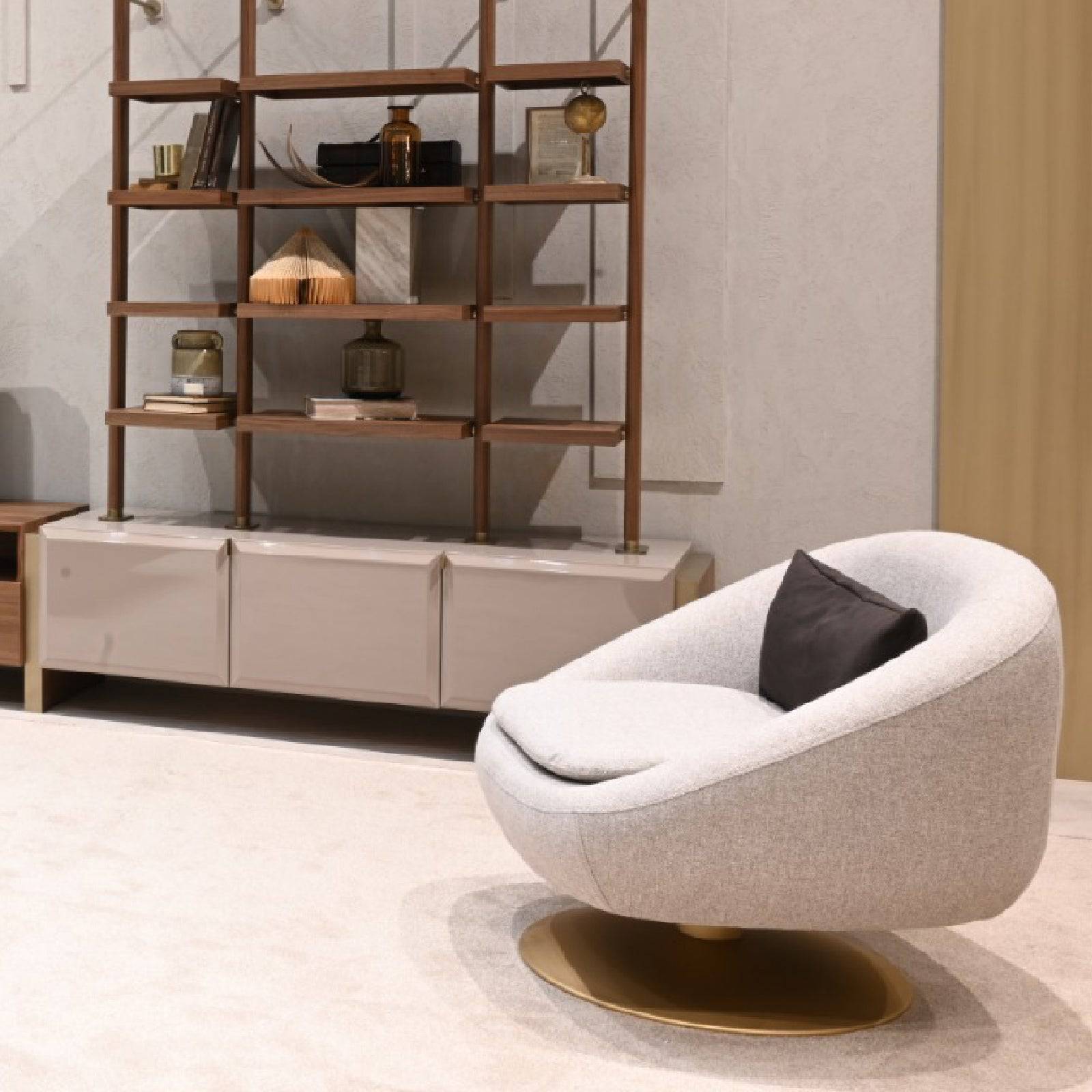 AS IS - Wagon Lounge Chair Orxwgn-Lc - DISPLAY ITEM - ebarza Furniture UAE | Shop Modern Furniture in Abu Dhabi & Dubai - مفروشات ايبازرا في الامارات | تسوق اثاث عصري وديكورات مميزة في دبي وابوظبي