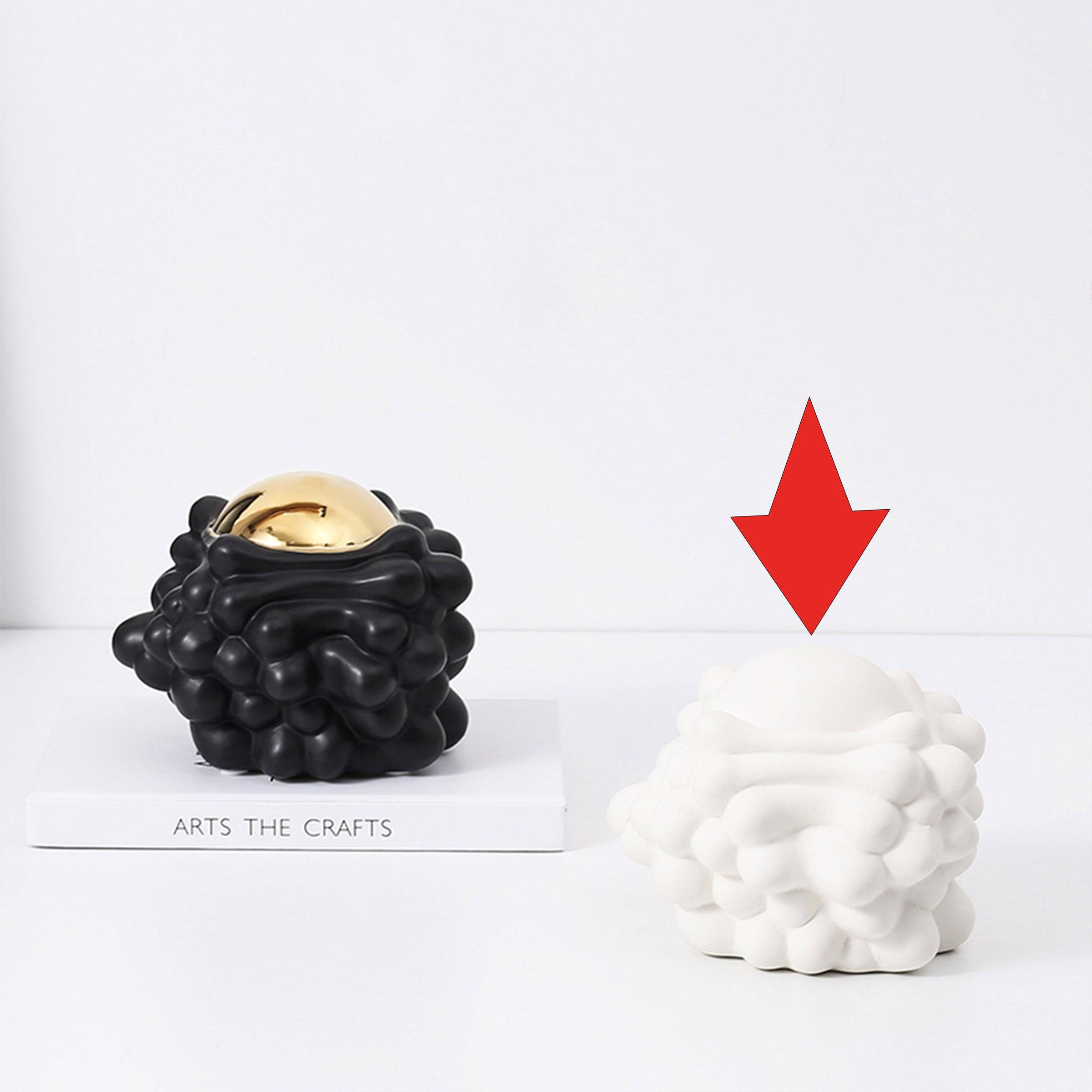 White Corṛugated Ball -A Fa-D21070A -  Home Decor Figurines - ebarza Furniture UAE | Shop Modern Furniture in Abu Dhabi & Dubai - مفروشات ايبازرا في الامارات | تسوق اثاث عصري وديكورات مميزة في دبي وابوظبي