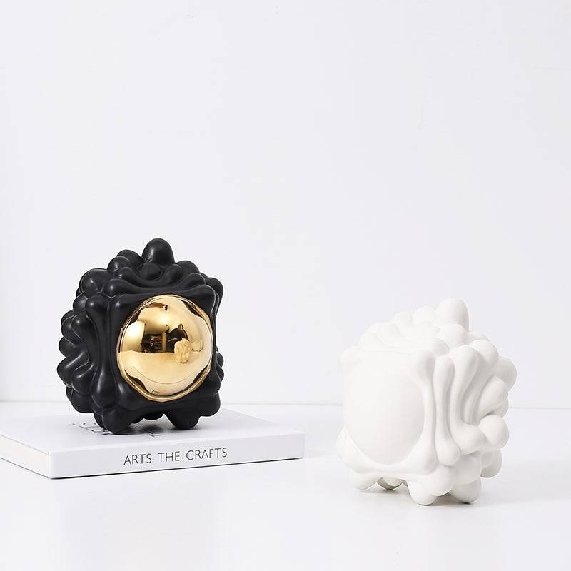 White Corṛugated Ball -A Fa-D21070A -  Home Decor Figurines - ebarza Furniture UAE | Shop Modern Furniture in Abu Dhabi & Dubai - مفروشات ايبازرا في الامارات | تسوق اثاث عصري وديكورات مميزة في دبي وابوظبي