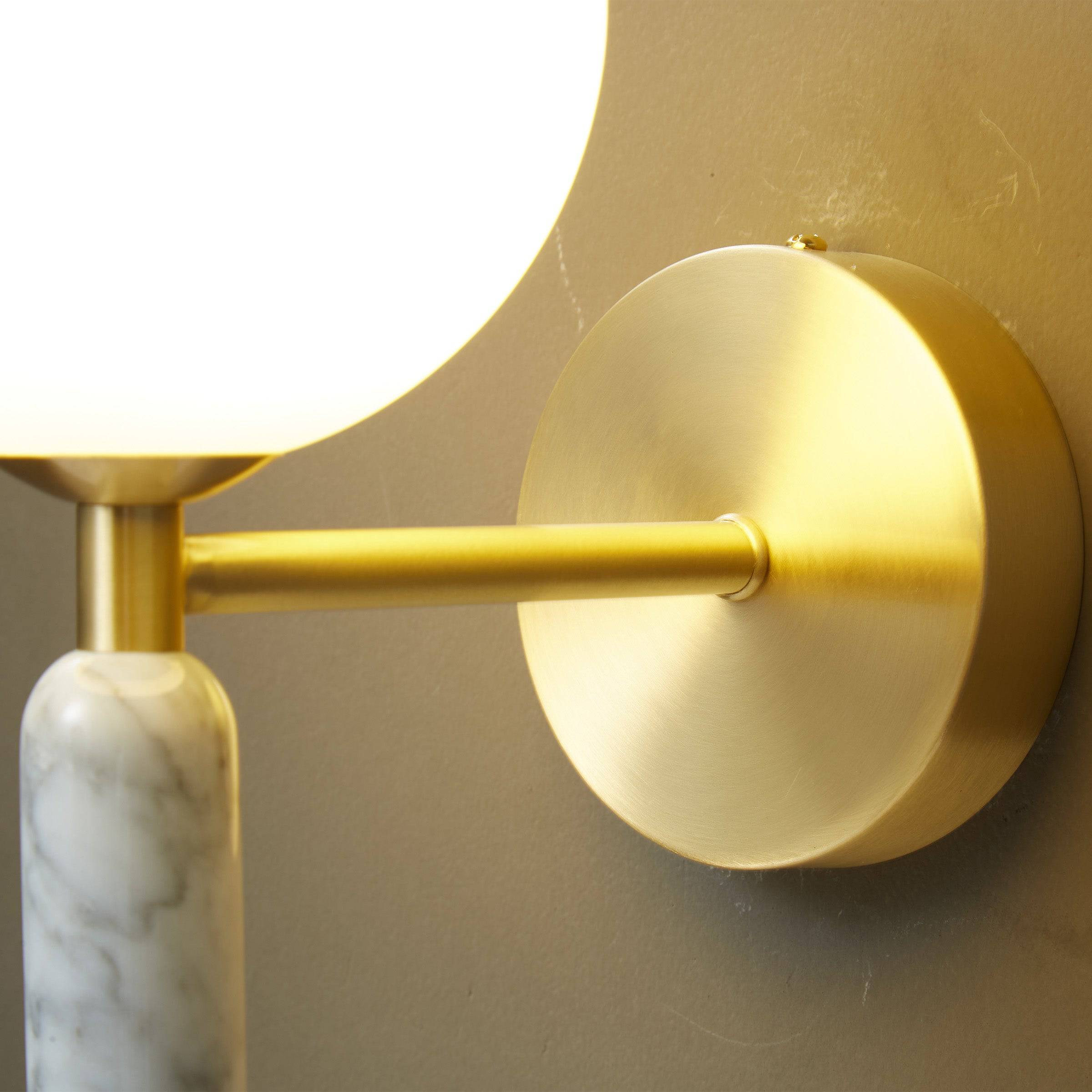 White Marble Wall Lamp 6602-We - Wall Lamps - ebarza Furniture UAE | Shop Modern Furniture in Abu Dhabi & Dubai - مفروشات ايبازرا في الامارات | تسوق اثاث عصري وديكورات مميزة في دبي وابوظبي