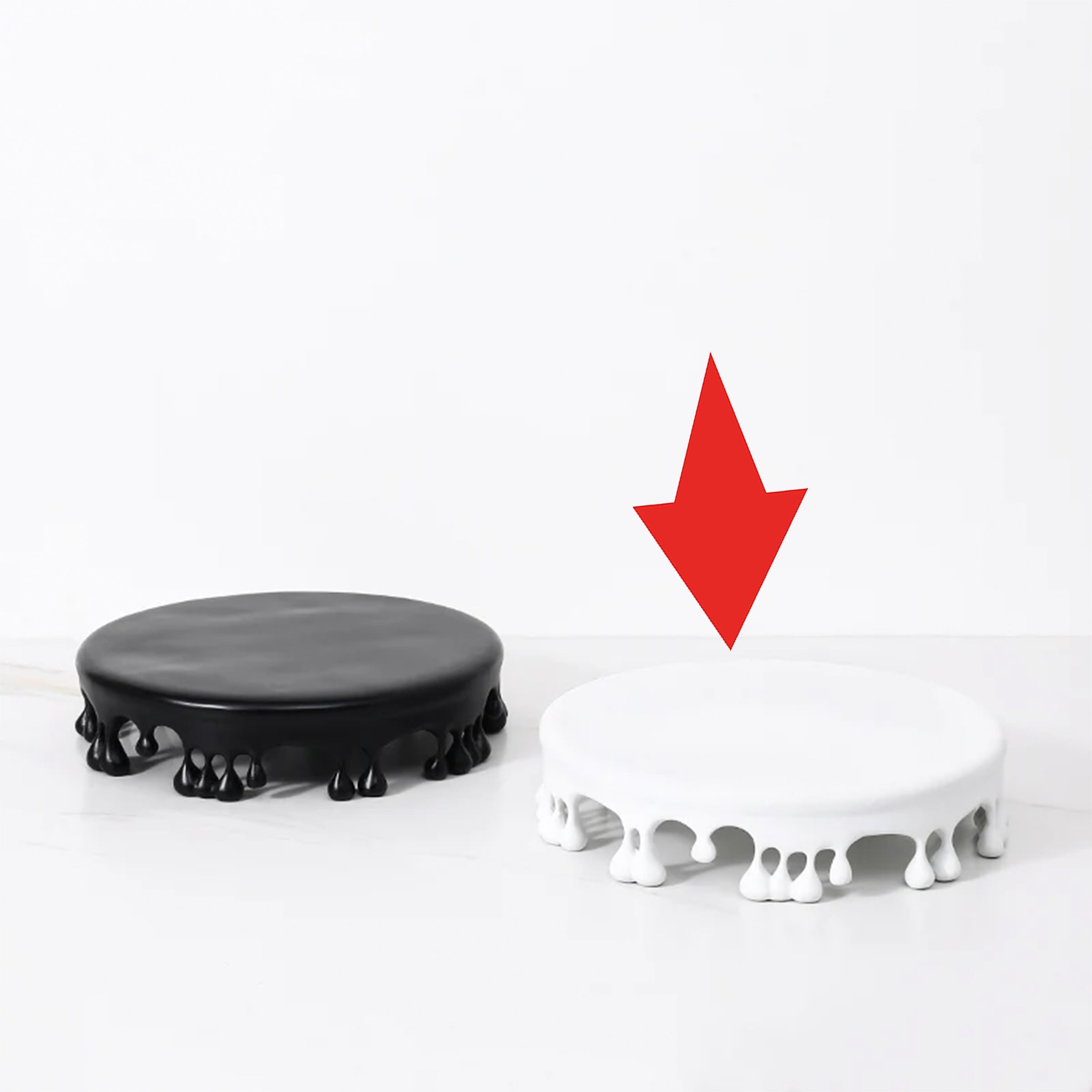 White Resin Pedestal Tray Fc-Sz2162B -  Trays - ebarza Furniture UAE | Shop Modern Furniture in Abu Dhabi & Dubai - مفروشات ايبازرا في الامارات | تسوق اثاث عصري وديكورات مميزة في دبي وابوظبي