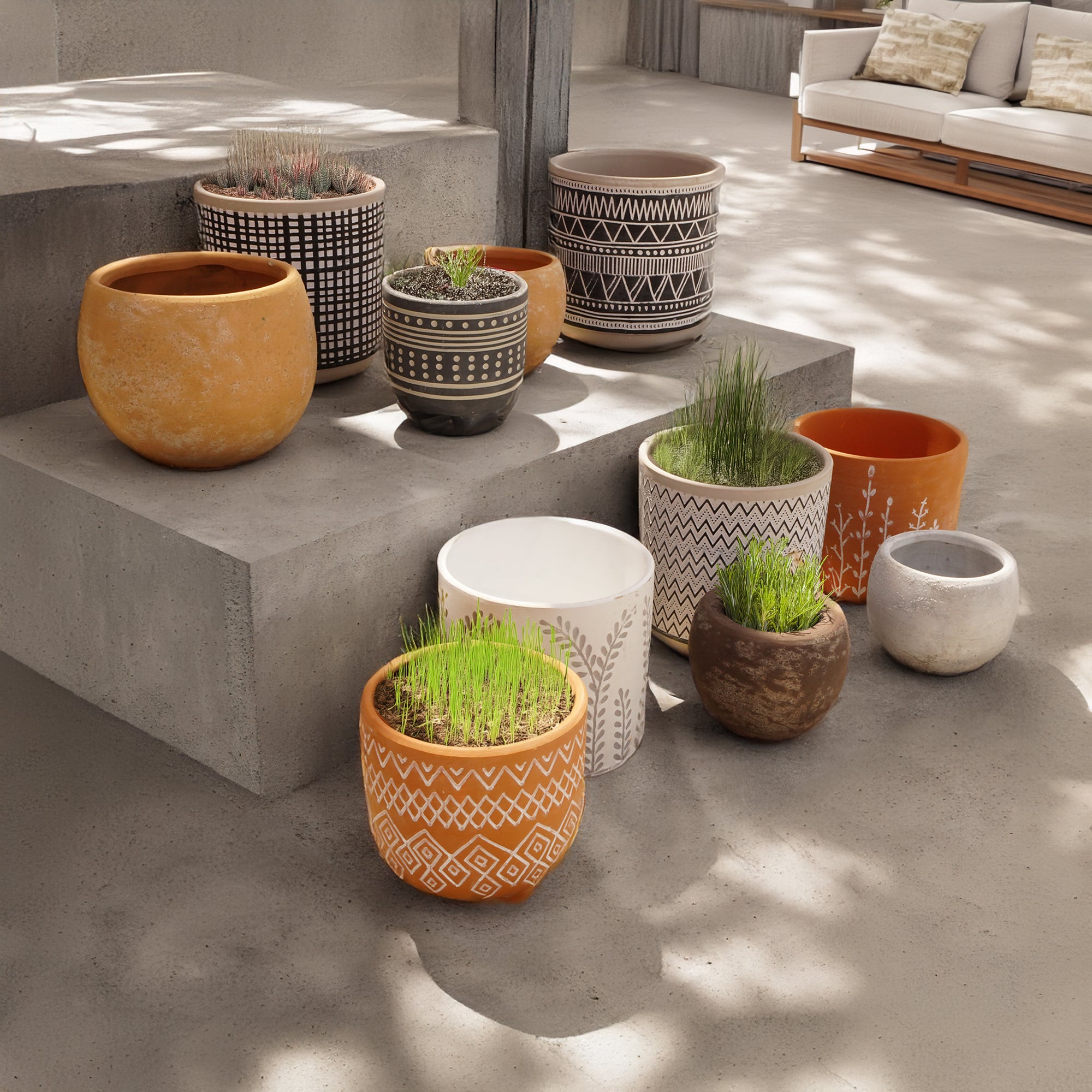 Floral Treasure Outdoor/Indoor Planter Box CML 8072C-189 - Planter Boxes - ebarza Furniture UAE | Shop Modern Furniture in Abu Dhabi & Dubai - مفروشات ايبازرا في الامارات | تسوق اثاث عصري وديكورات مميزة في دبي وابوظبي