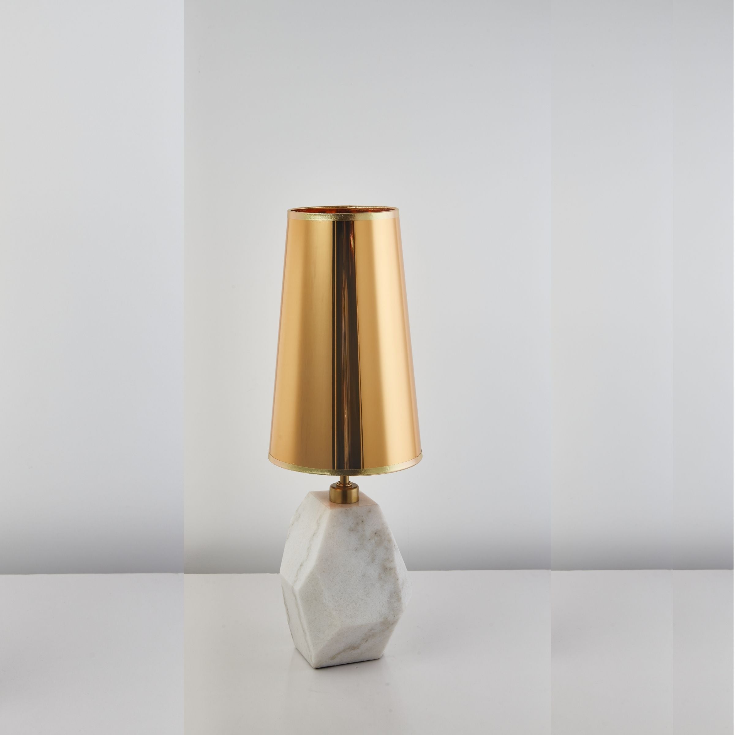 Soul White Marble Table Lamp CY-LTD-1023-W -  Desk\table Lamps - ebarza Furniture UAE | Shop Modern Furniture in Abu Dhabi & Dubai - مفروشات ايبازرا في الامارات | تسوق اثاث عصري وديكورات مميزة في دبي وابوظبي