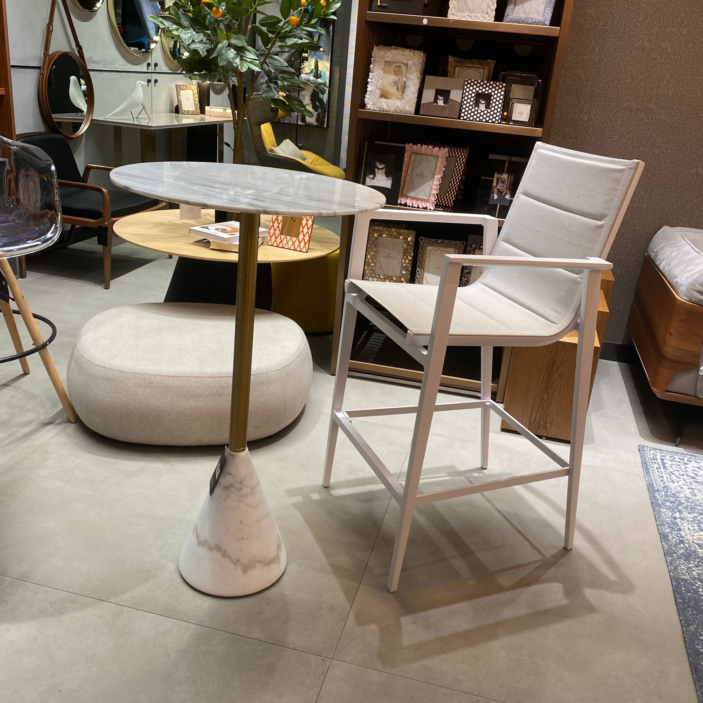 Display Item - Tango Aluminum Outdoor Bar Chair Aether-Bar-W-Chair Nakheel - Bar Stools - ebarza Furniture UAE | Shop Modern Furniture in Abu Dhabi & Dubai - مفروشات ايبازرا في الامارات | تسوق اثاث عصري وديكورات مميزة في دبي وابوظبي