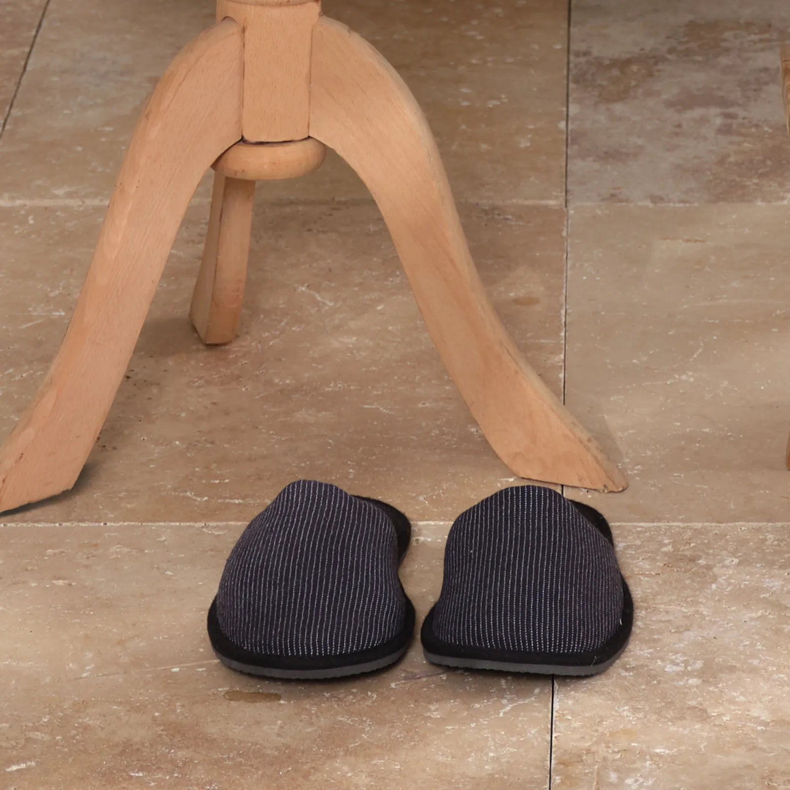 Karaca Home Luan Navy Blue 100% Cotton Slippers O/S 200.20.01.0572 -  Slippers - ebarza Furniture UAE | Shop Modern Furniture in Abu Dhabi & Dubai - مفروشات ايبازرا في الامارات | تسوق اثاث عصري وديكورات مميزة في دبي وابوظبي