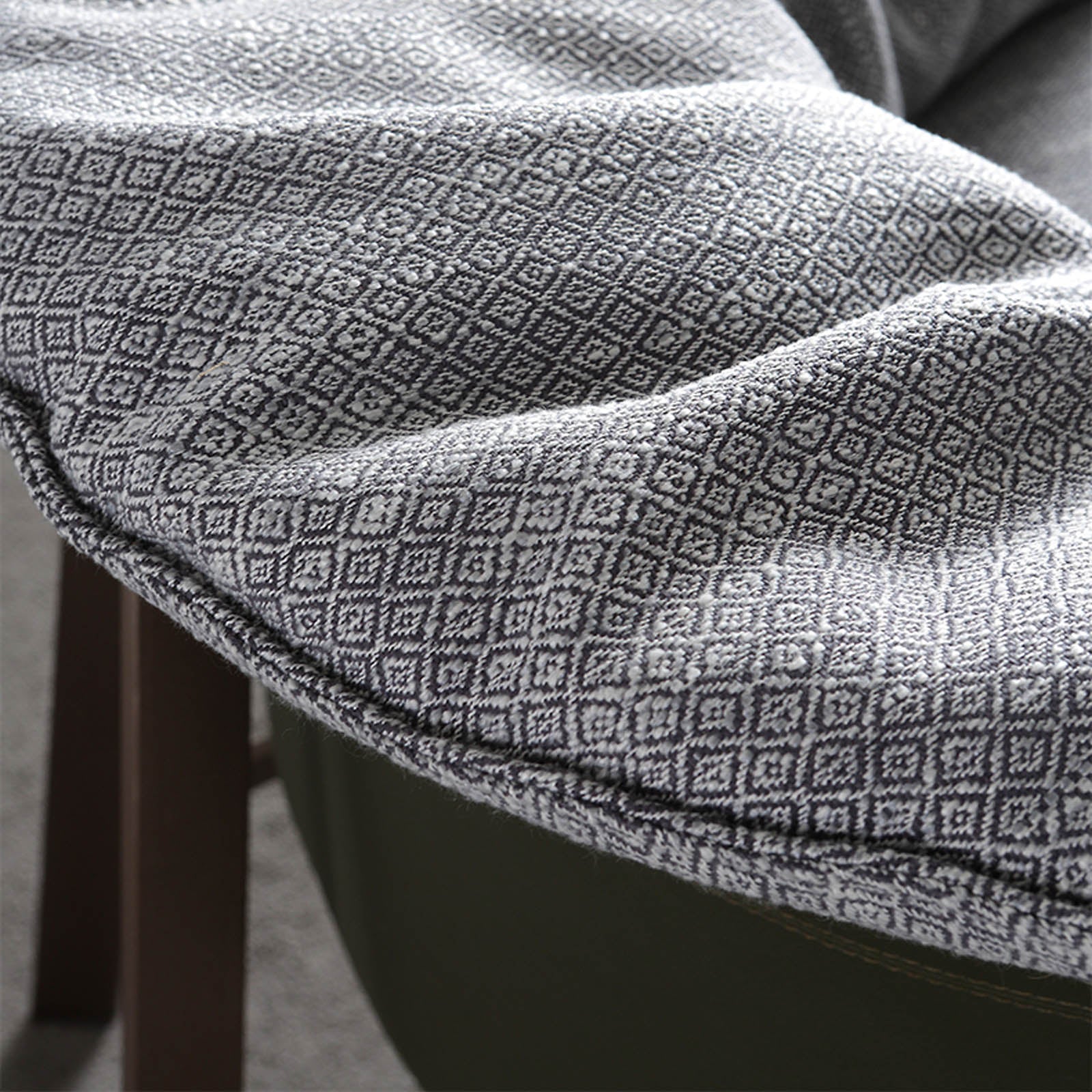 Parma Lounge Chair Lc036 -  Lounge Chairs - ebarza Furniture UAE | Shop Modern Furniture in Abu Dhabi & Dubai - مفروشات ايبازرا في الامارات | تسوق اثاث عصري وديكورات مميزة في دبي وابوظبي