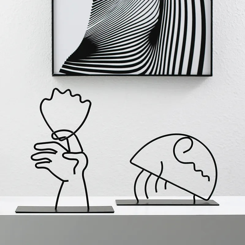 Black Metal Linear Sculpture Fc-W2117C - Home Decor Figurines - ebarza Furniture UAE | Shop Modern Furniture in Abu Dhabi & Dubai - مفروشات ايبازرا في الامارات | تسوق اثاث عصري وديكورات مميزة في دبي وابوظبي