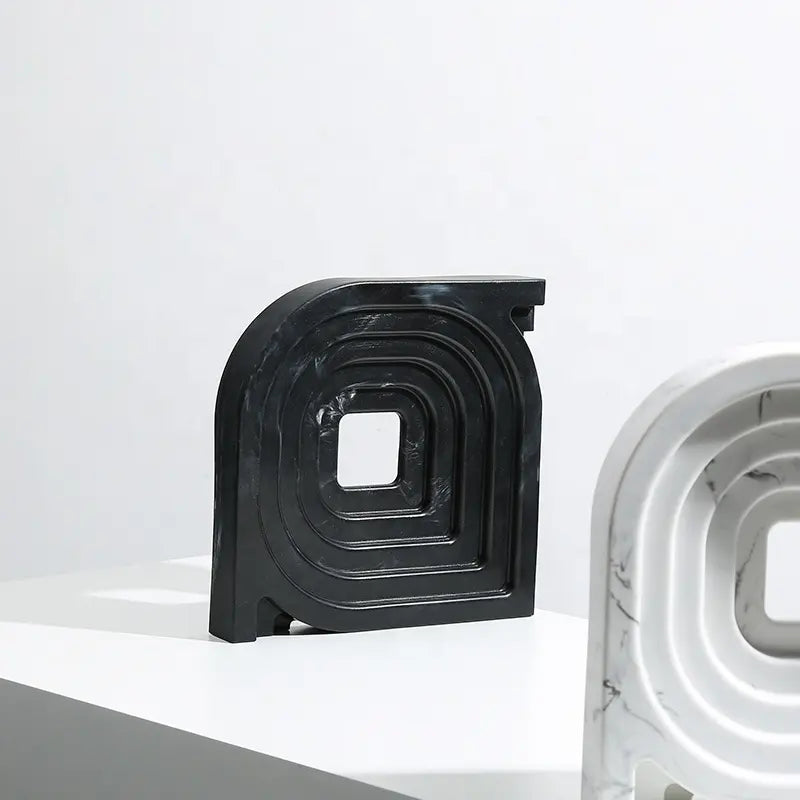 Square And Round Corner Ornaments Black Fc-Sz21105A -  Home Decor Figurines - ebarza Furniture UAE | Shop Modern Furniture in Abu Dhabi & Dubai - مفروشات ايبازرا في الامارات | تسوق اثاث عصري وديكورات مميزة في دبي وابوظبي