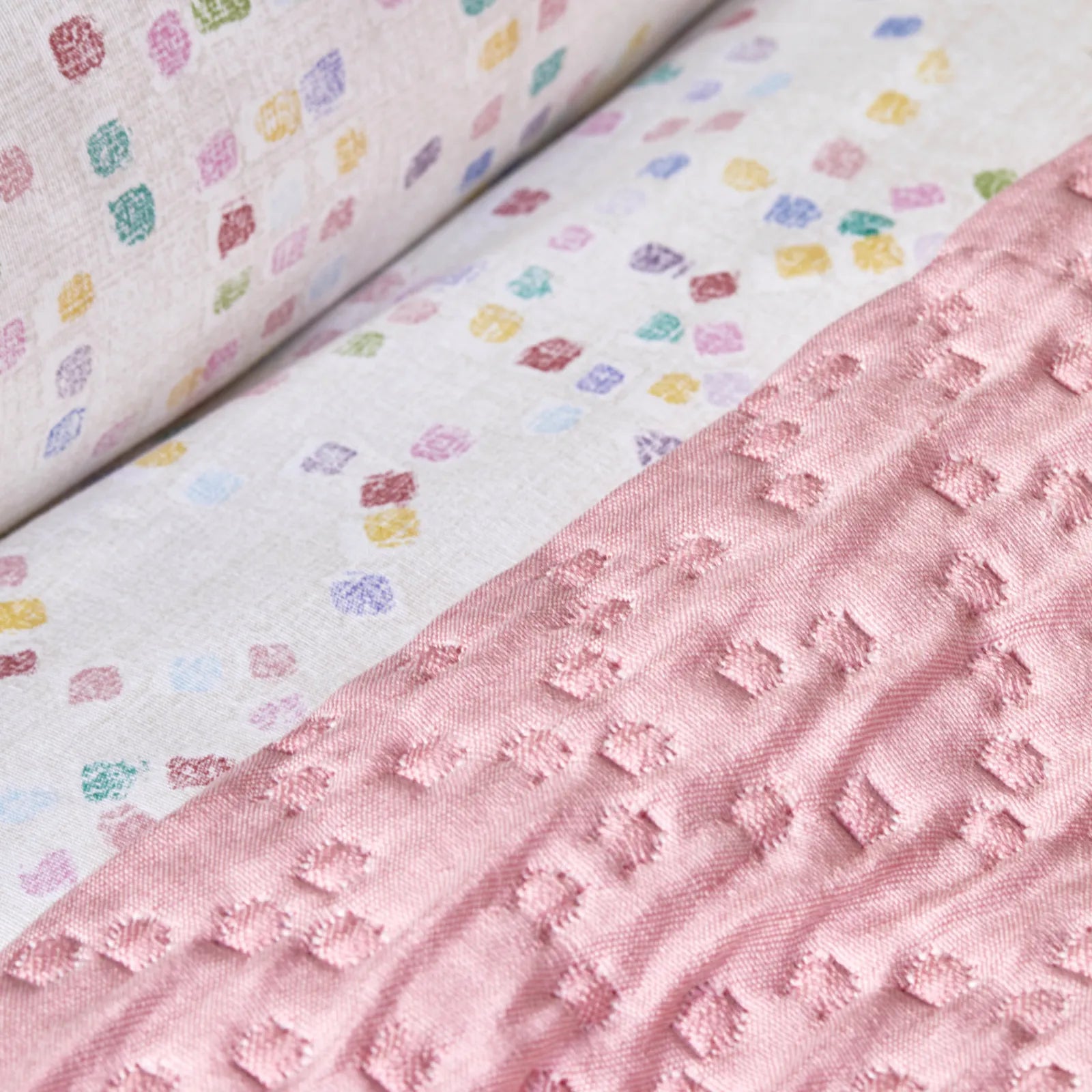 Karaca Home Bonbon Pink Double Cotton Winter Set 200.19.01.0021 -  Bedding - ebarza Furniture UAE | Shop Modern Furniture in Abu Dhabi & Dubai - مفروشات ايبازرا في الامارات | تسوق اثاث عصري وديكورات مميزة في دبي وابوظبي