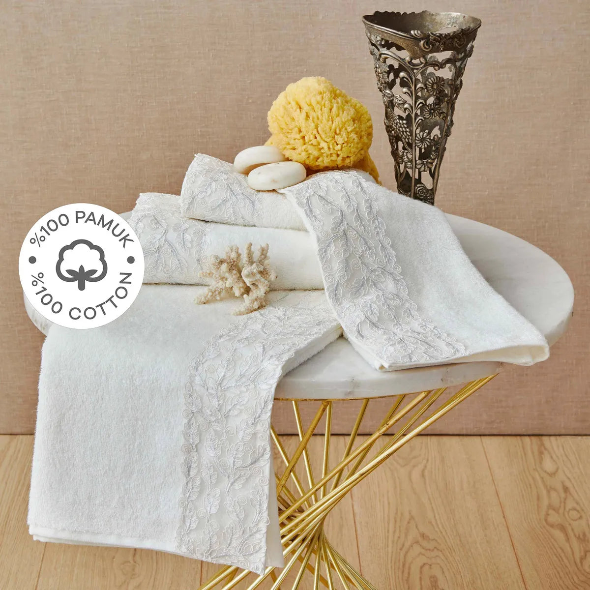 Karaca Home Plume Silver Offwhite 100% Cotton French Lace Towel Set 200.18.01.0424 -  Towels - ebarza Furniture UAE | Shop Modern Furniture in Abu Dhabi & Dubai - مفروشات ايبازرا في الامارات | تسوق اثاث عصري وديكورات مميزة في دبي وابوظبي