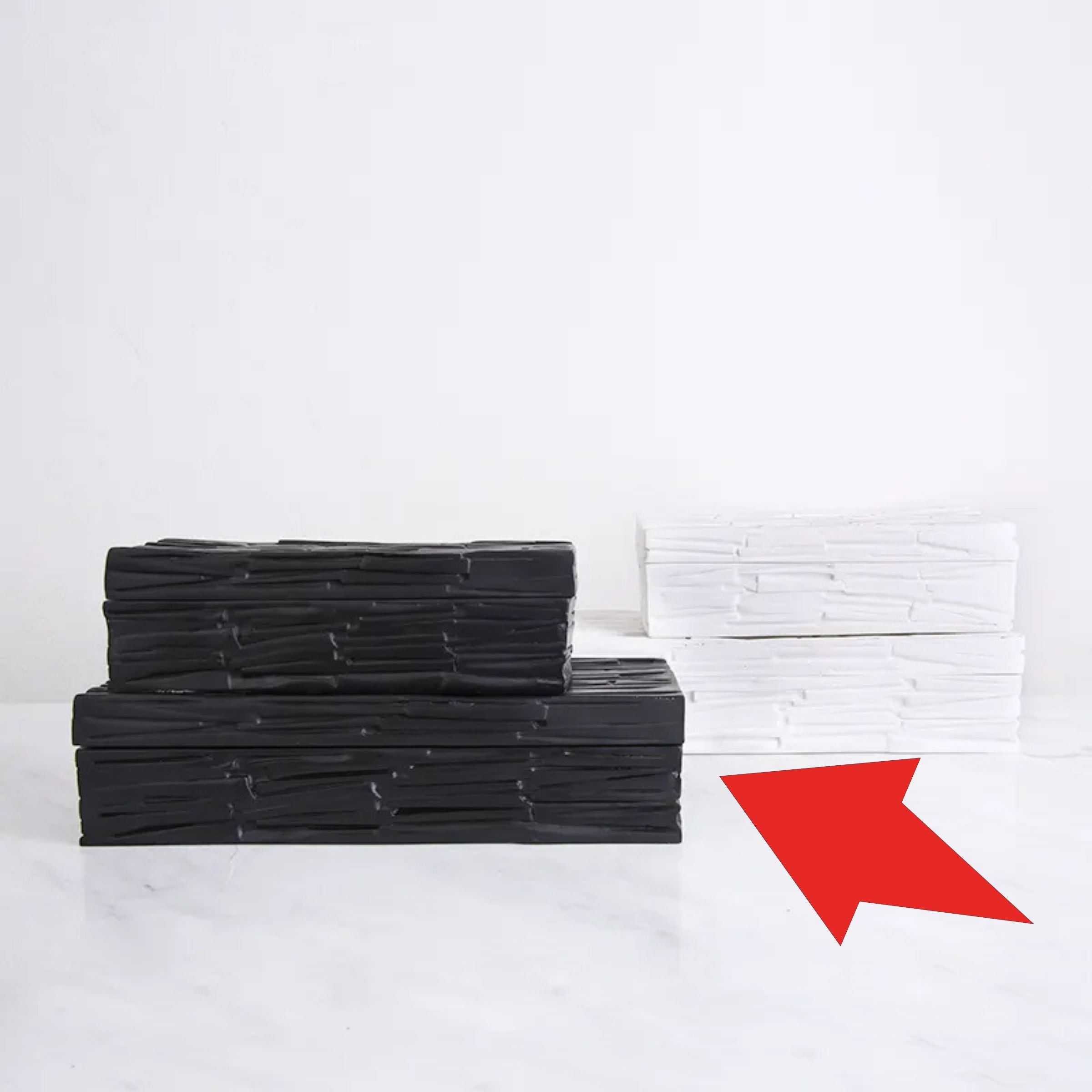 Black Resin Decorative Box-A Fc-Sz2023A - Decorative Boxes - ebarza Furniture UAE | Shop Modern Furniture in Abu Dhabi & Dubai - مفروشات ايبازرا في الامارات | تسوق اثاث عصري وديكورات مميزة في دبي وابوظبي